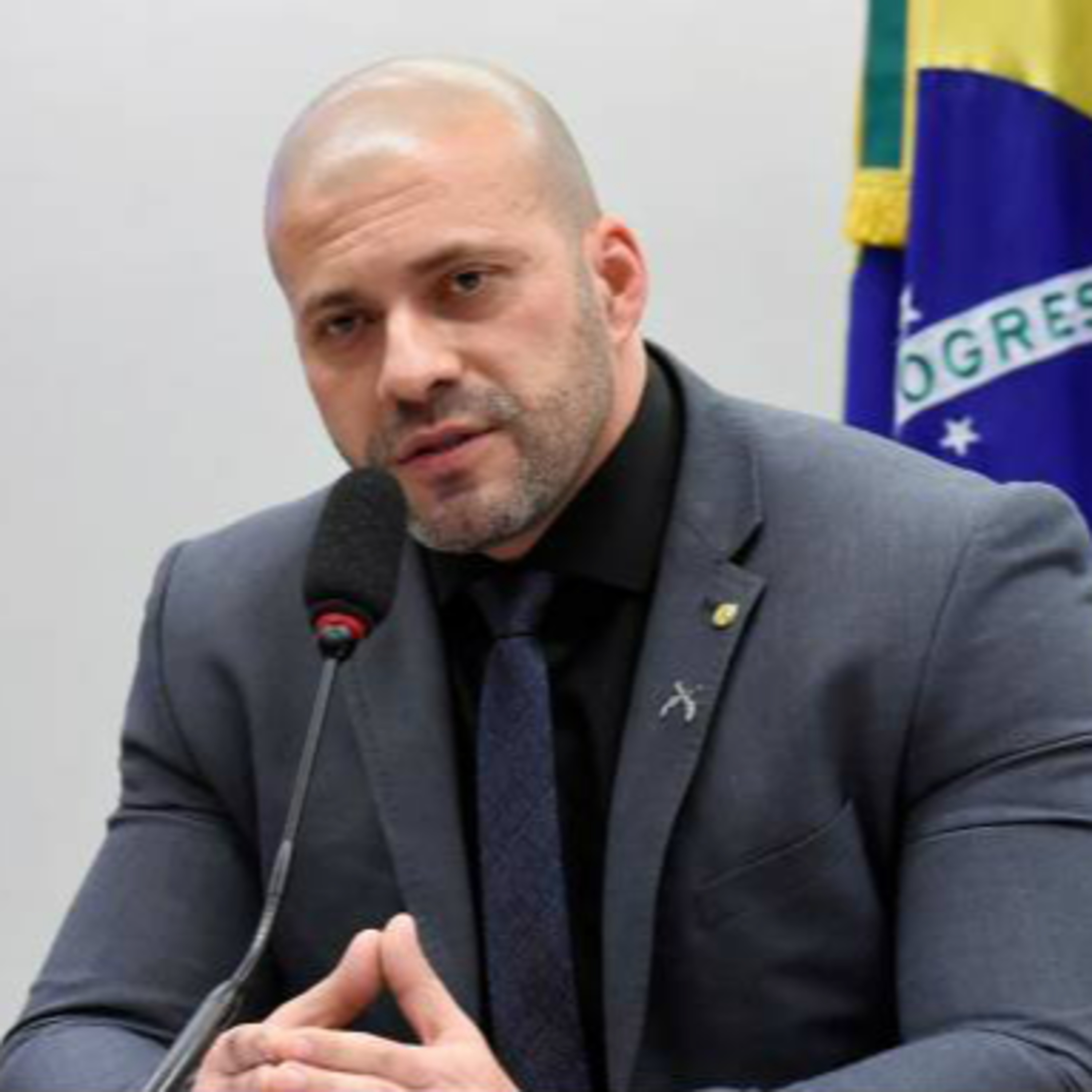 Deputado Daniel Silveira preso foi certo ou foi errado. episode artwork