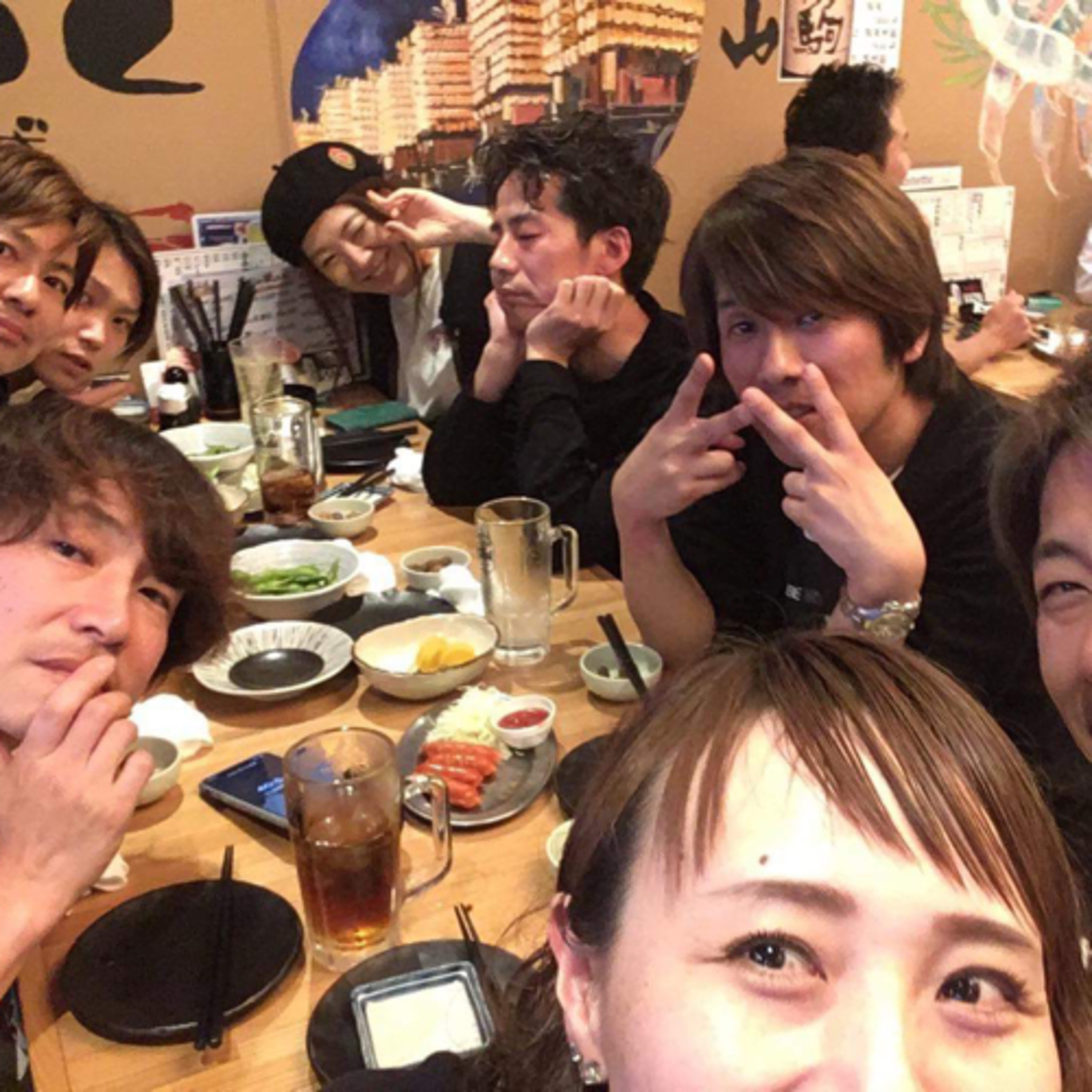 居酒屋トーク新橋編☆1話目【酸熱トリートメントは既存のお客様に】仲間の美容師さん達と居酒屋フリートークを収録！ episode artwork