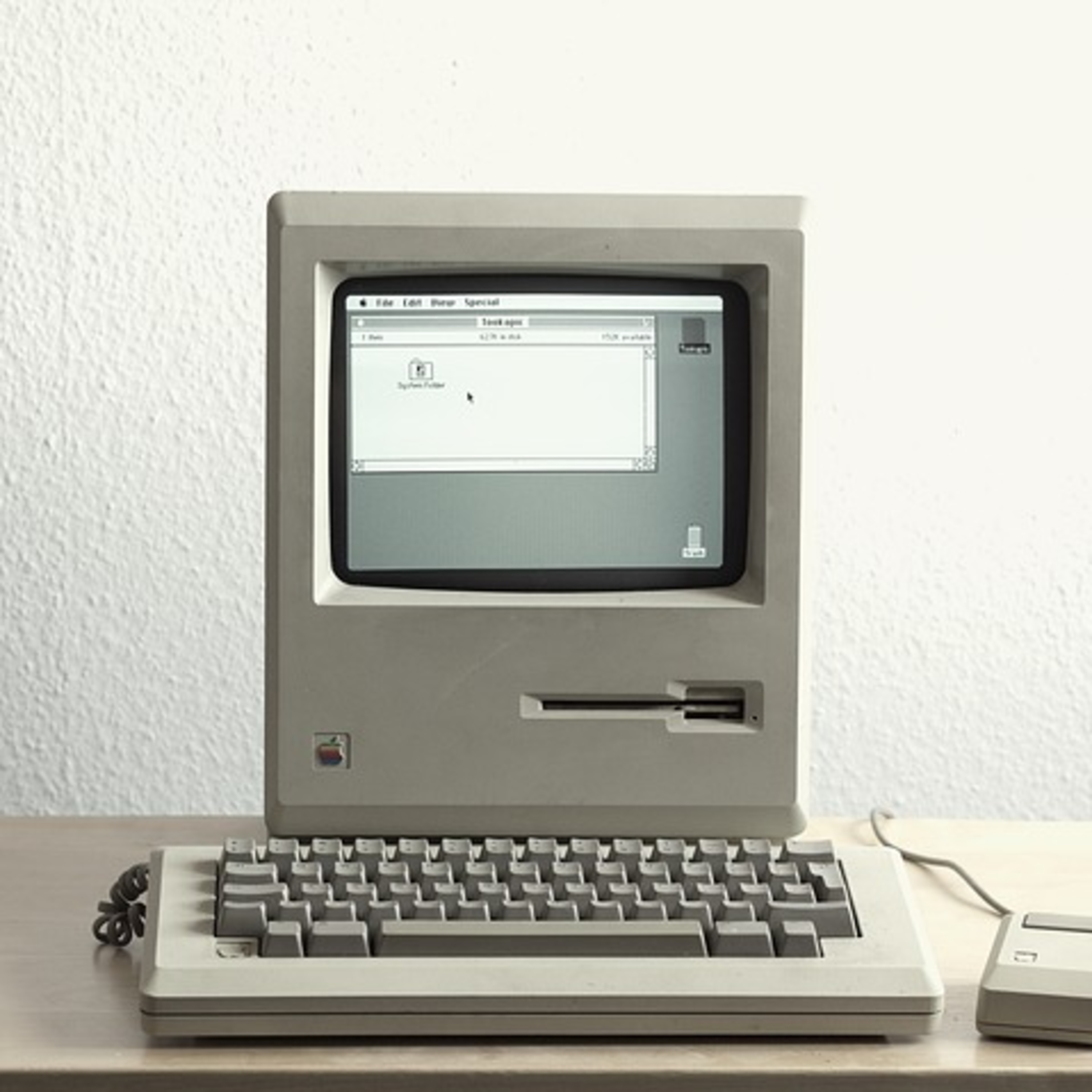 Macintosh episode artwork