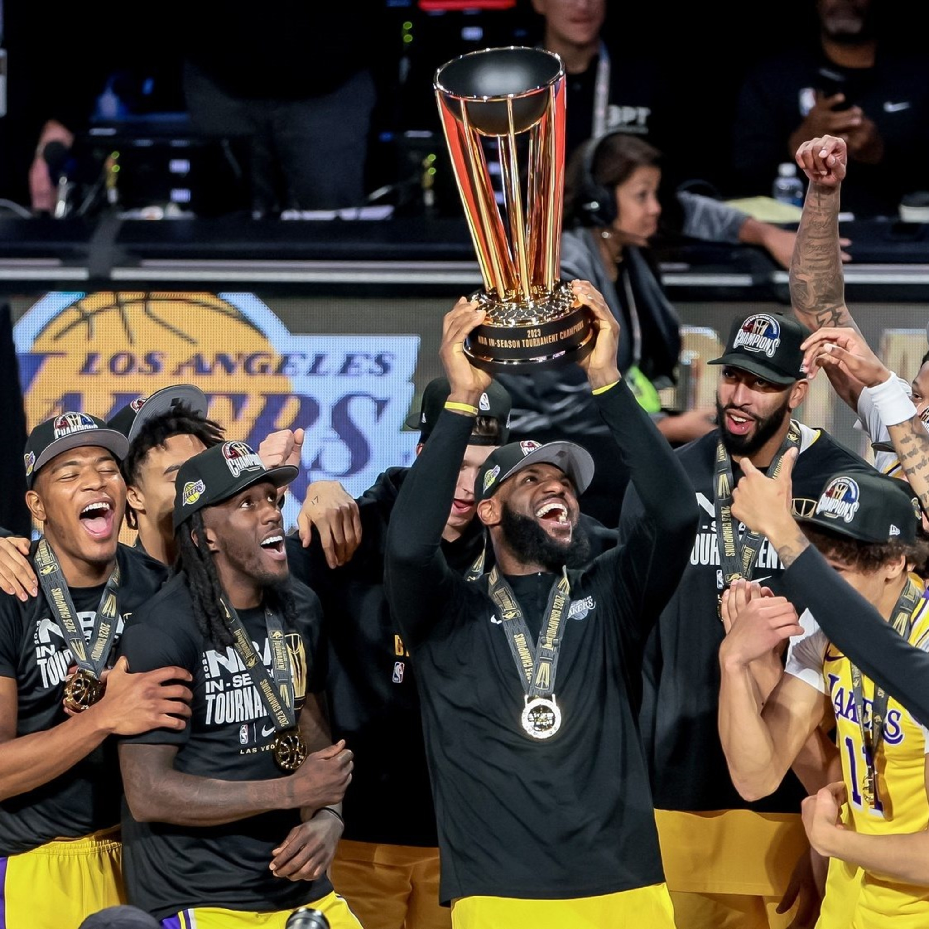 A vitória dos Lakers e o futuro do torneio In-Season episode artwork