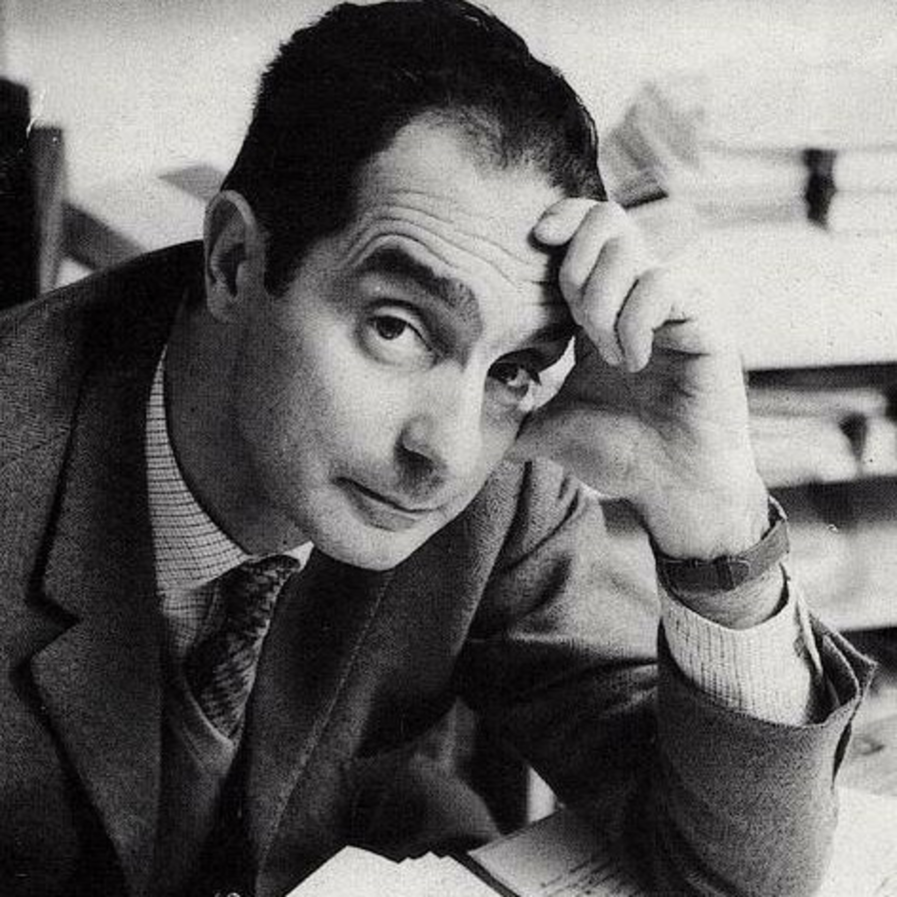 Pensiero del giorno: Solo dopo aver conosciuto la superficie delle cose, Italo Calvino  episode artwork