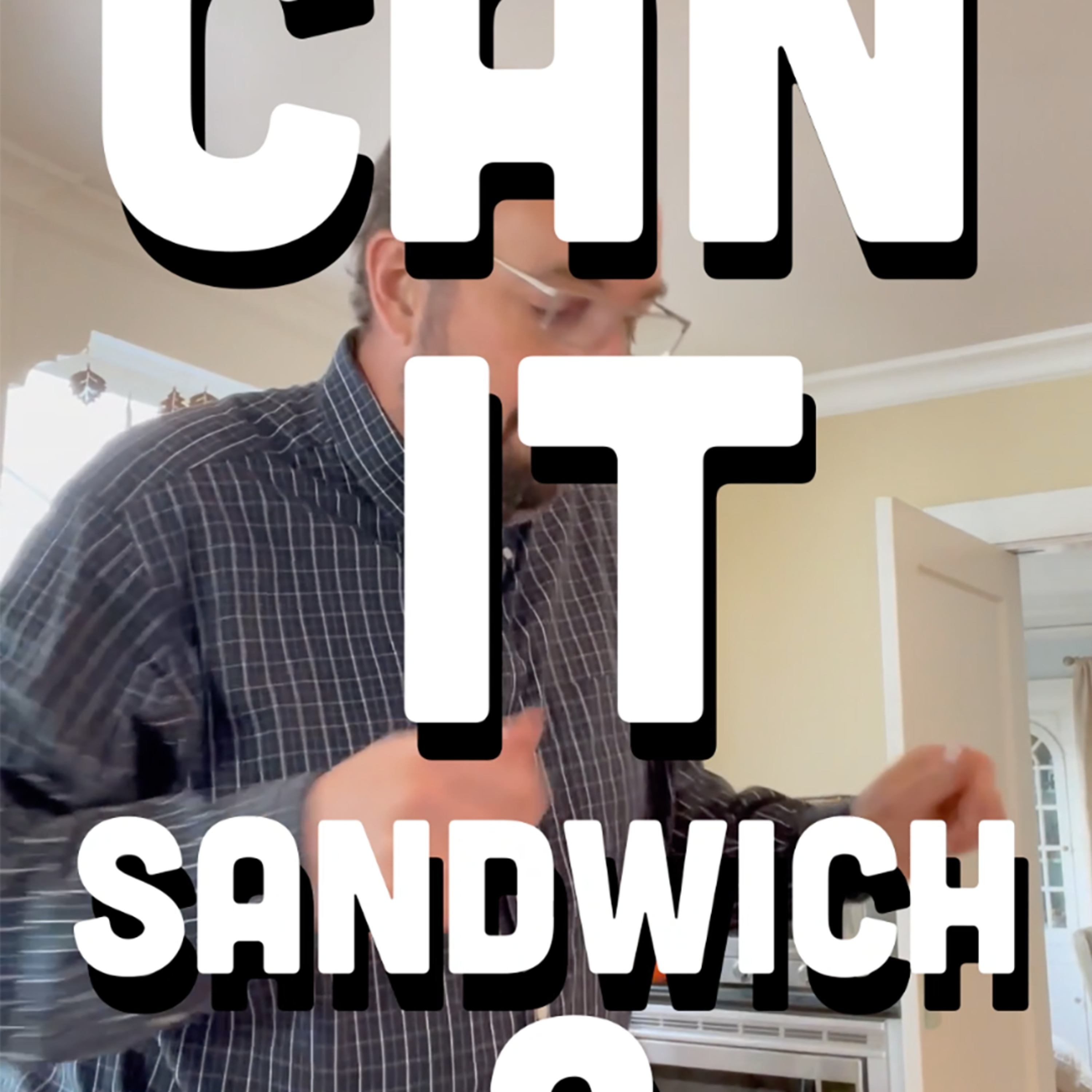 🥪 Can It Sandwich? Arnott's Pizza Shapes/Utz Red Hot potato chips/Salsa Negra potato chips episode artwork