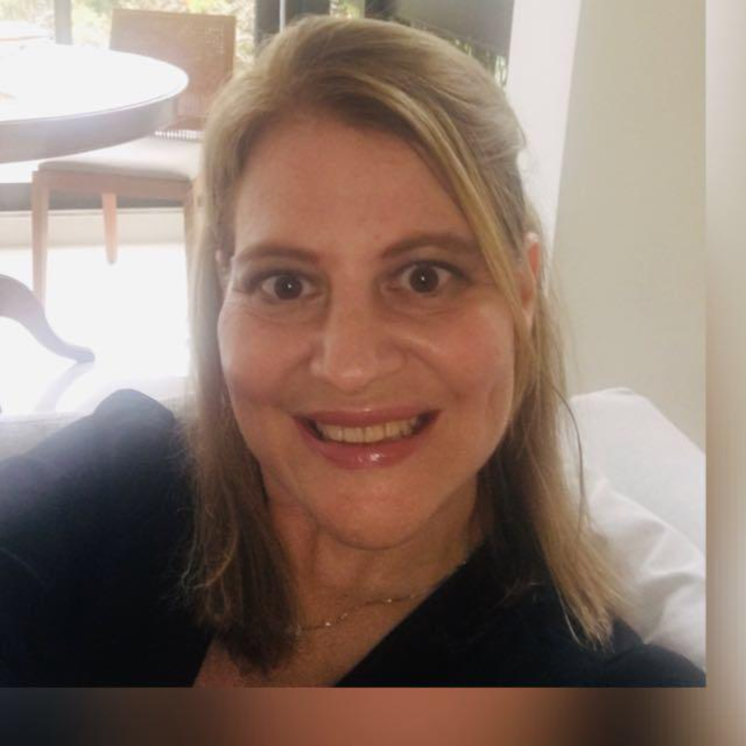 PROFISSÃO MÉDICA - \