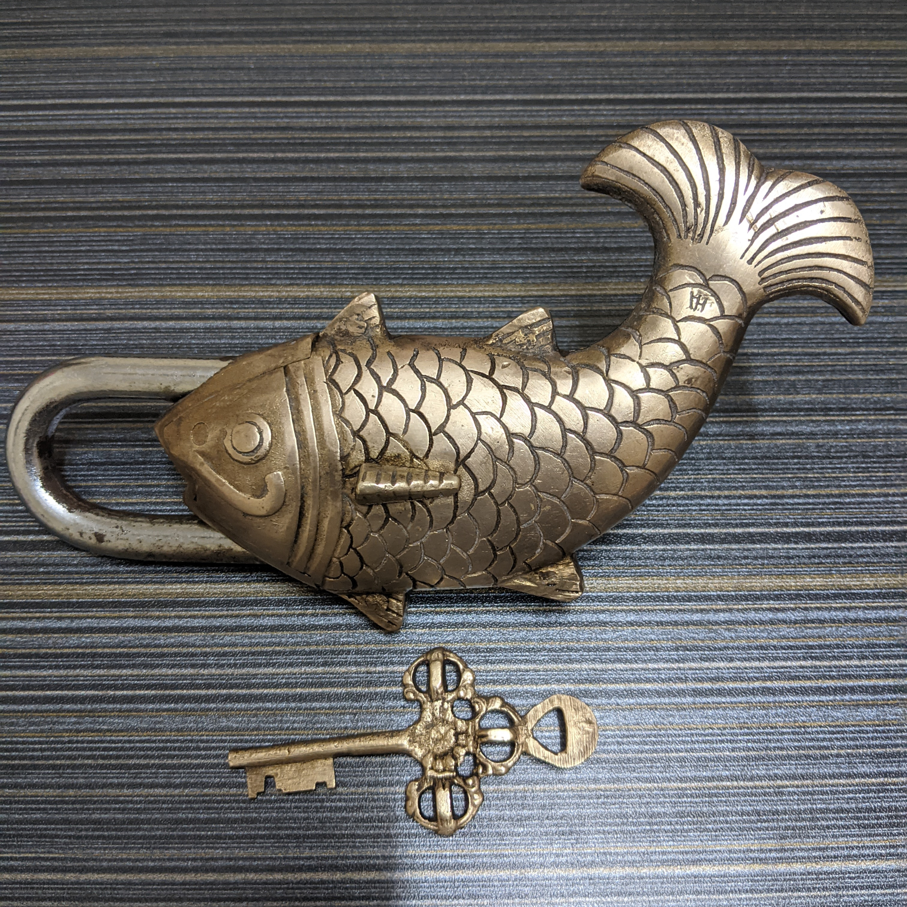 Vasu ki Vastu introduces Lock and Key.