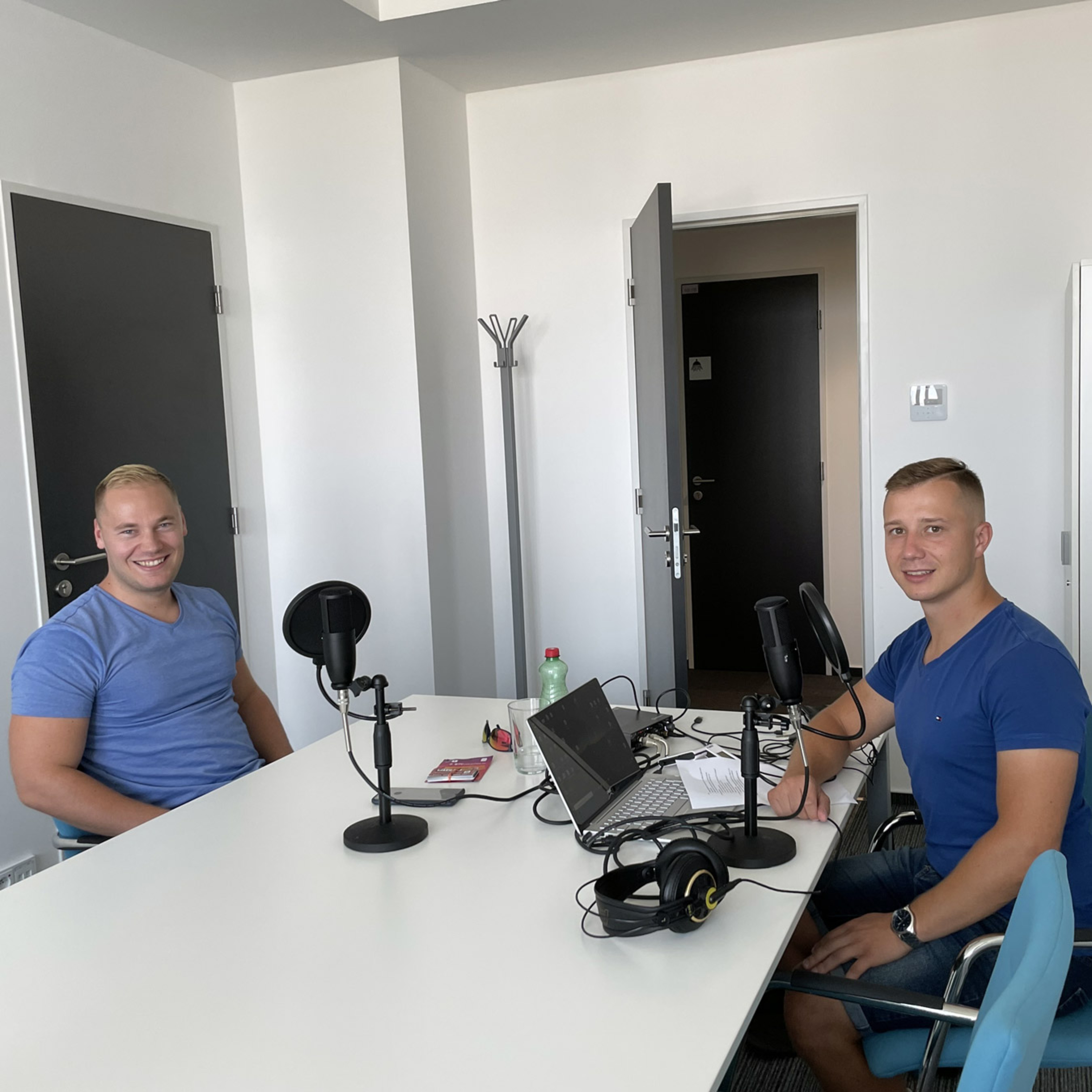 Nákup kryptoměn bez KYC s CEO Bitcoinmatu Janem Krajčou episode artwork