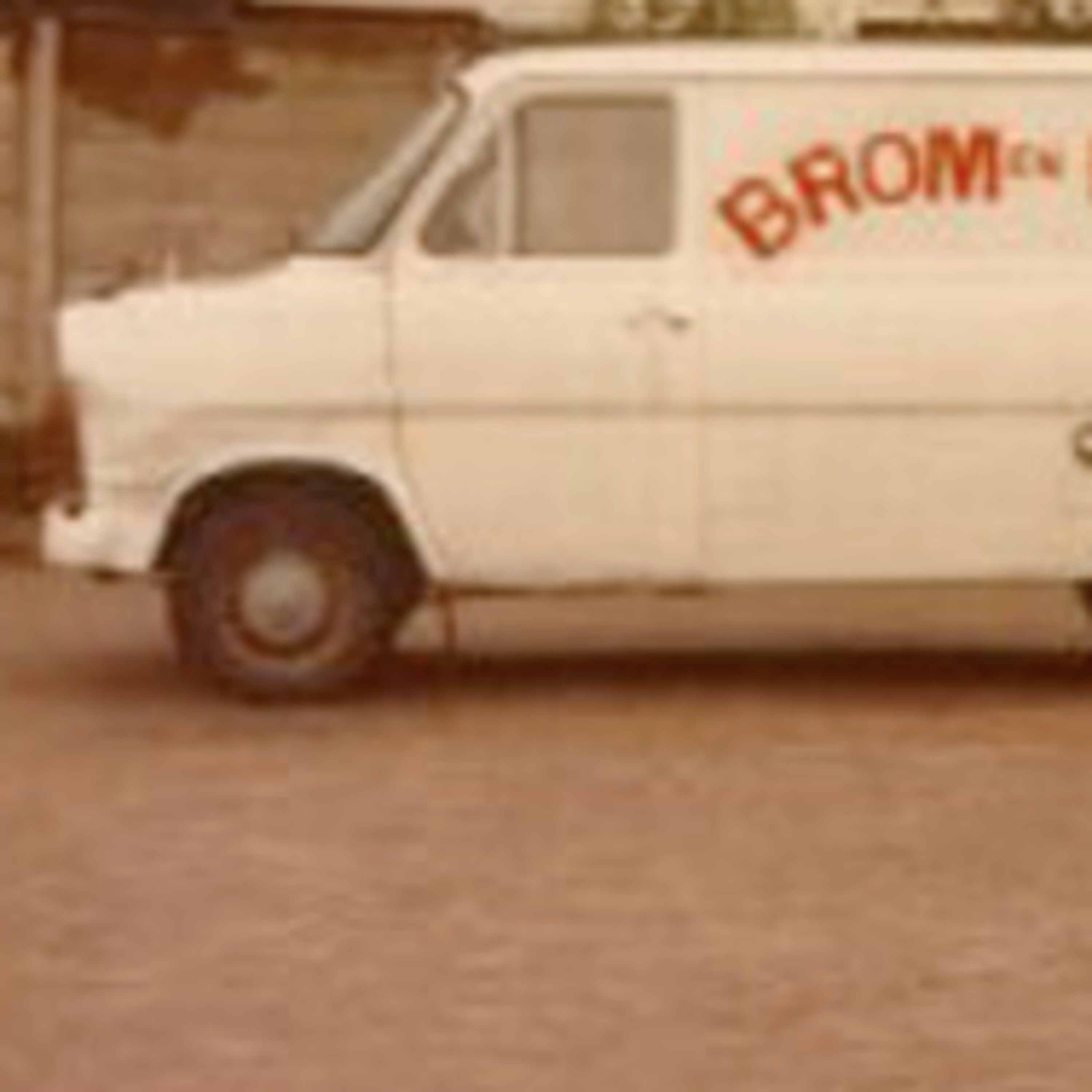 De BROM en RUIS Show (uit Rauhfaser)