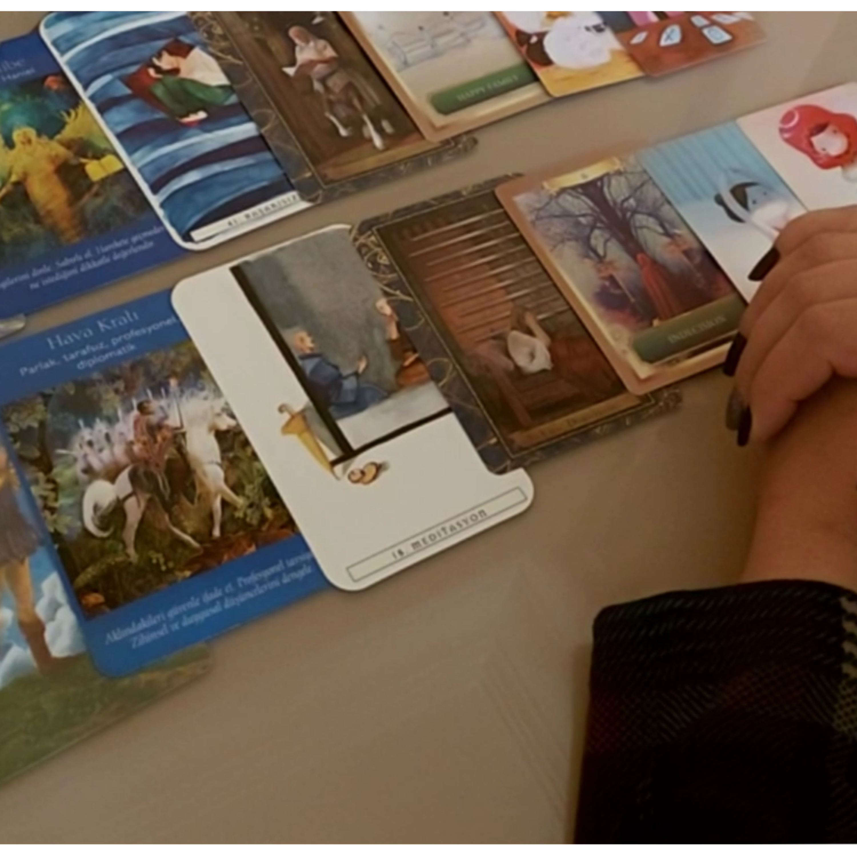 PLATONİK AŞK Tarot Okuması 🏹🤍 Hisleriniz Karşılıklı Mı? 🎯 Hislerinizin Farkında Mı? 🔮 Deste Seç 💛💗💛 episode artwork