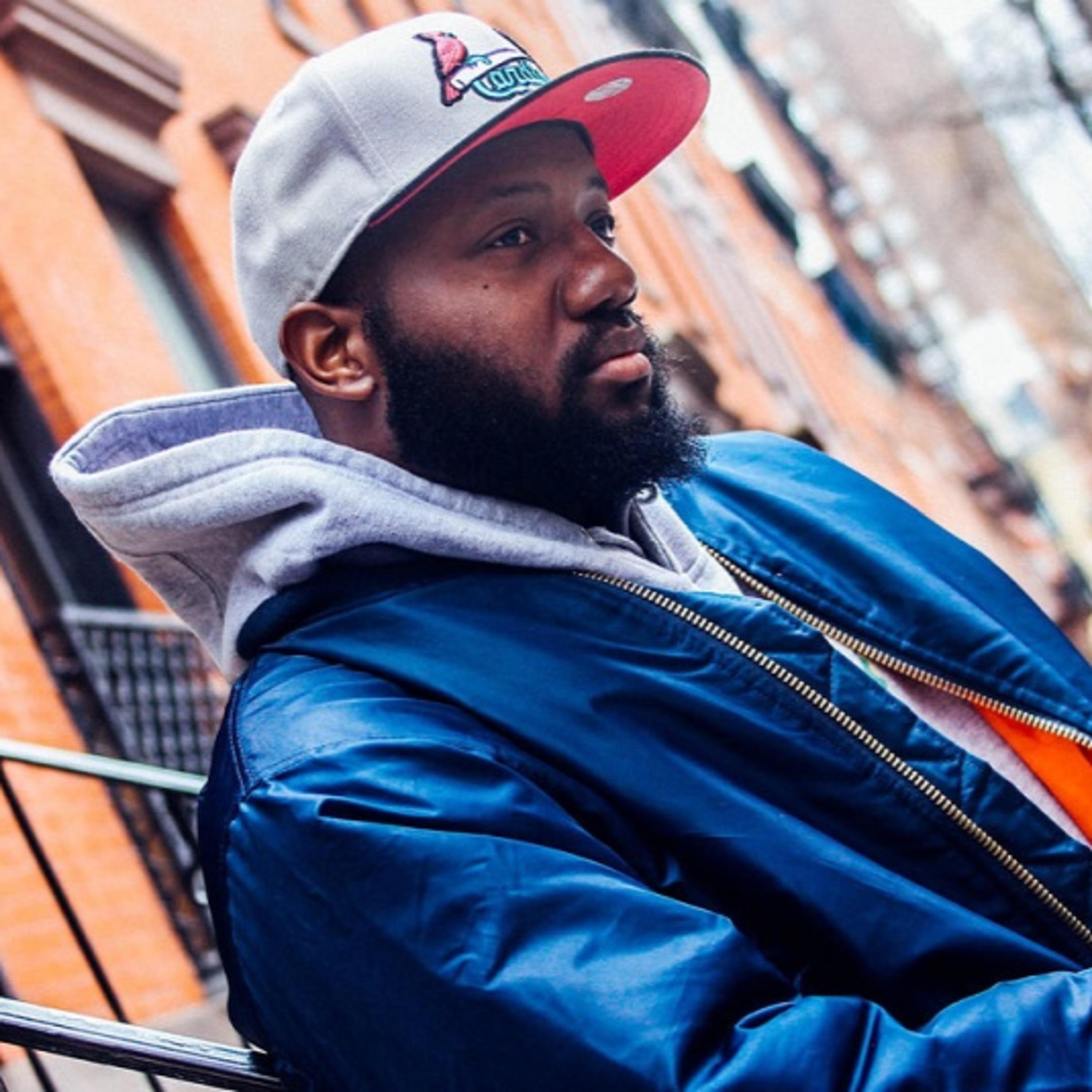 artist Joey Golden goes Sole Searching (@JoeyGold24k)