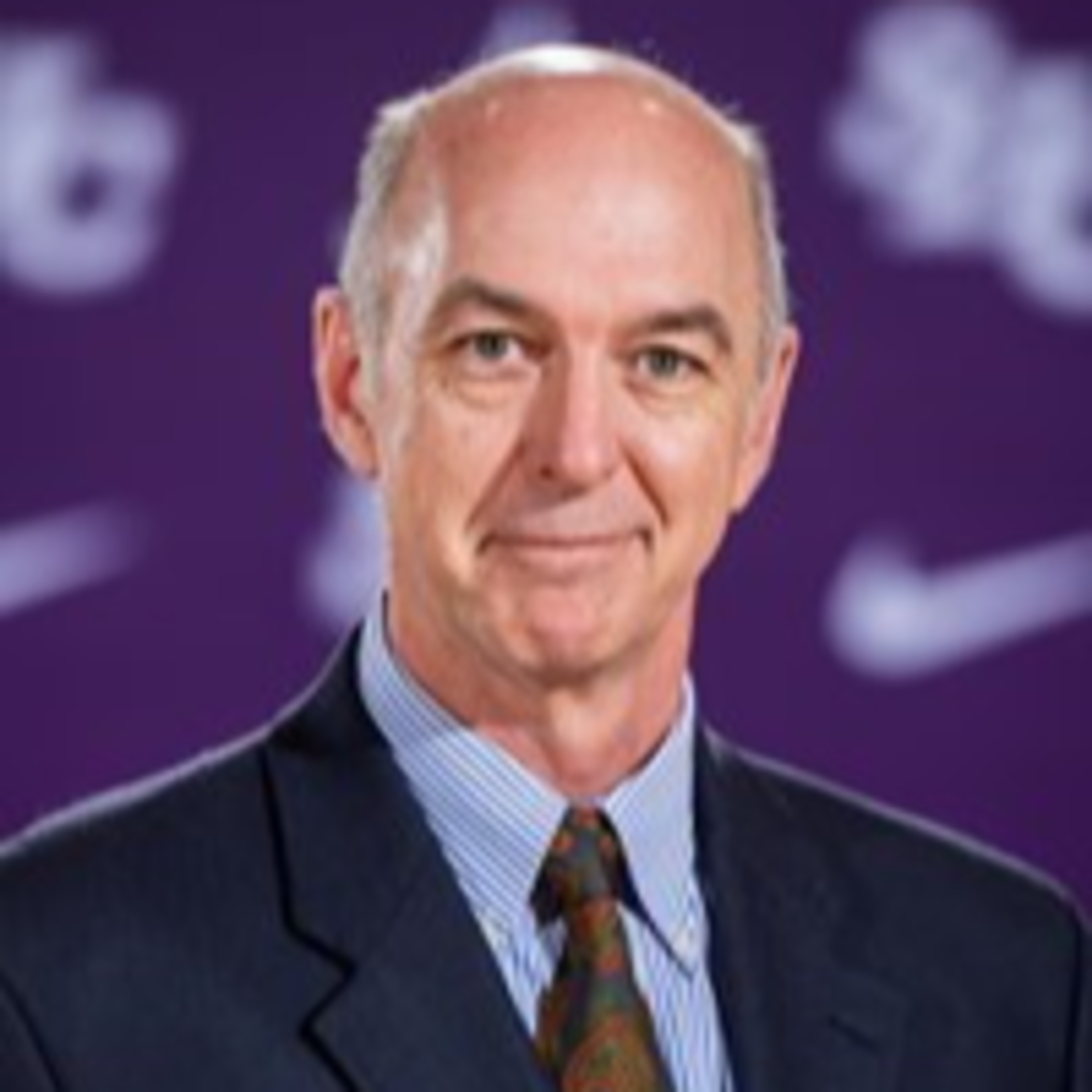 Holding the Ladder in Sport and Leadership