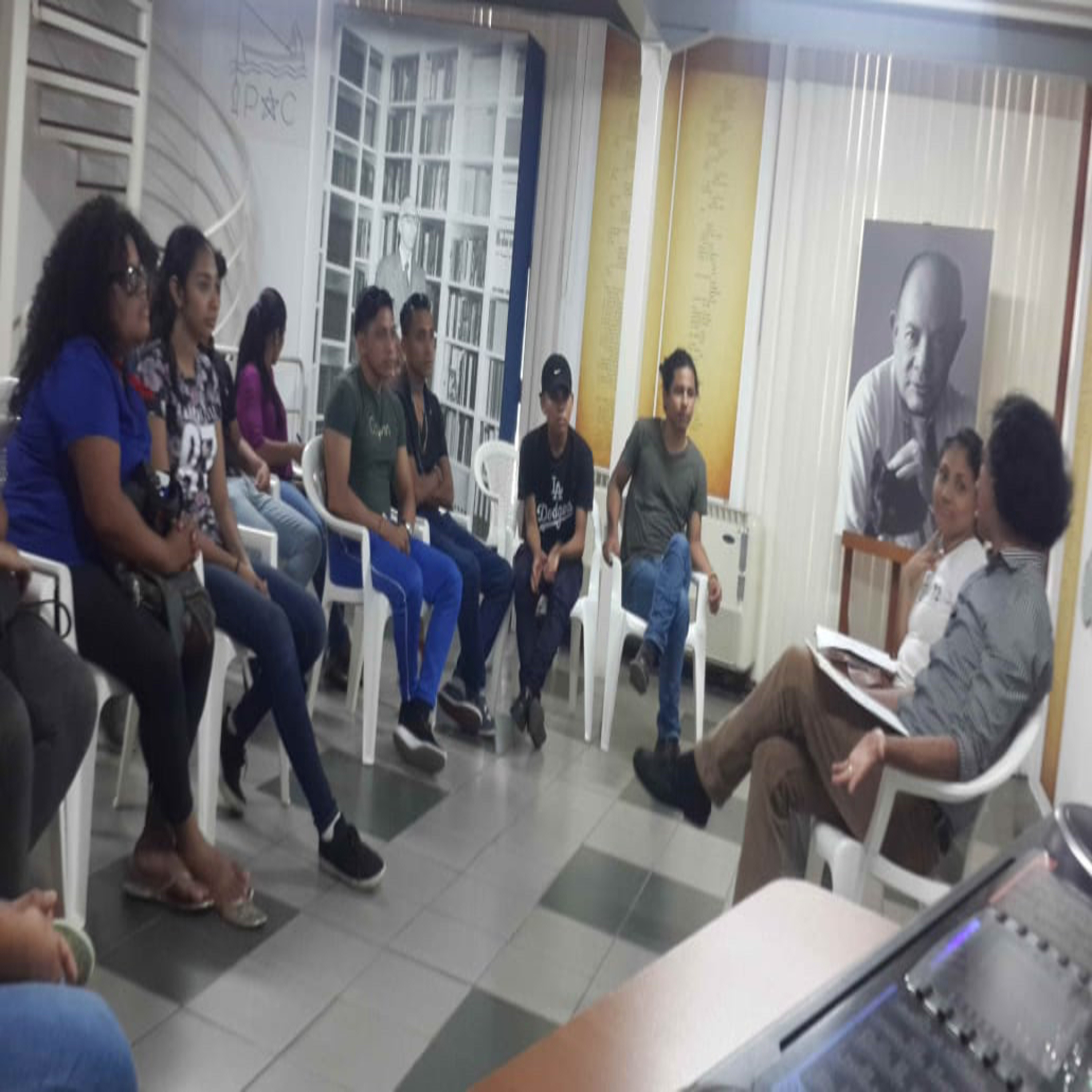 Julio César Cruz Las Calles Tienen Historias