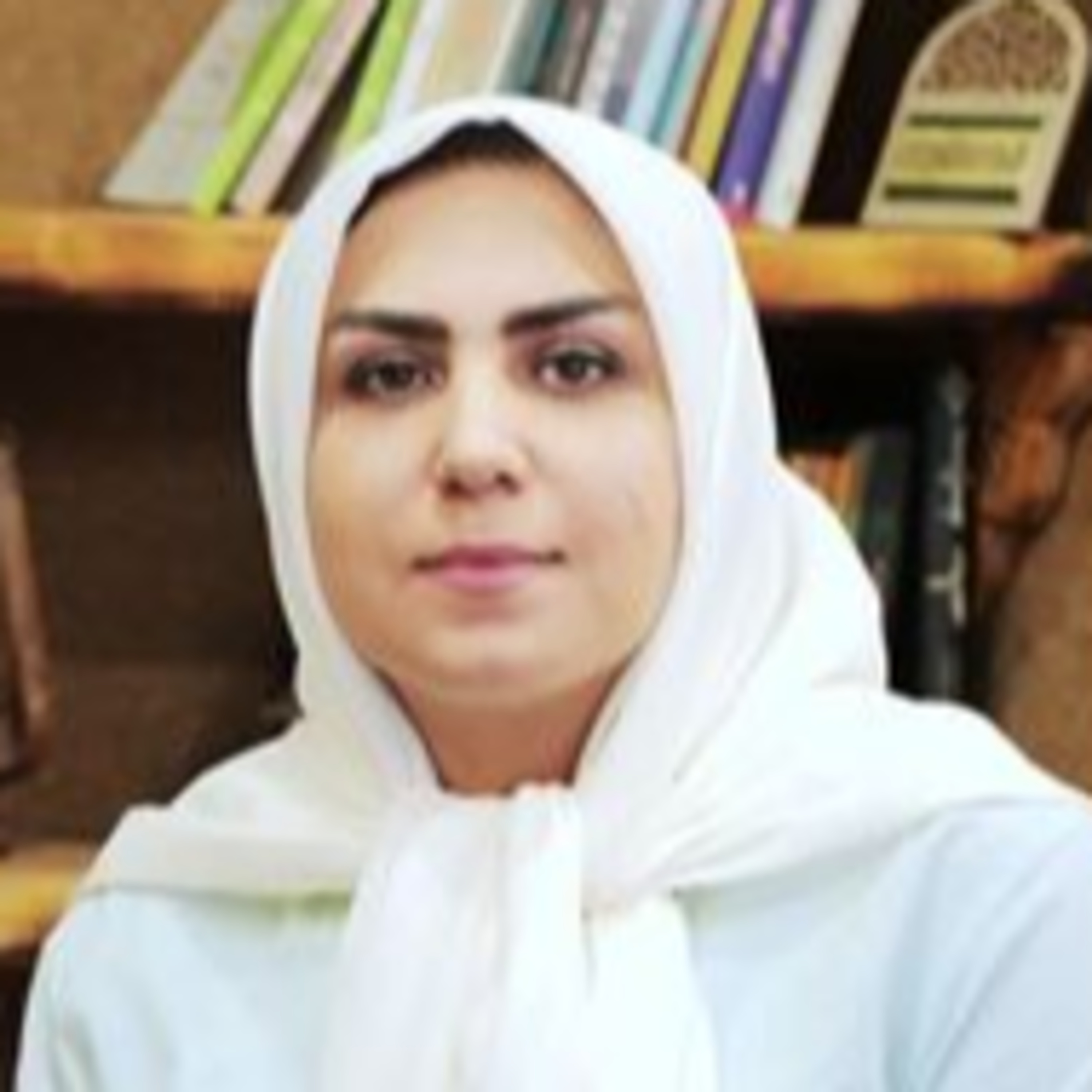 کاور نعیمهپورمحمدی؛ آتوریته دینی و اخلاقی