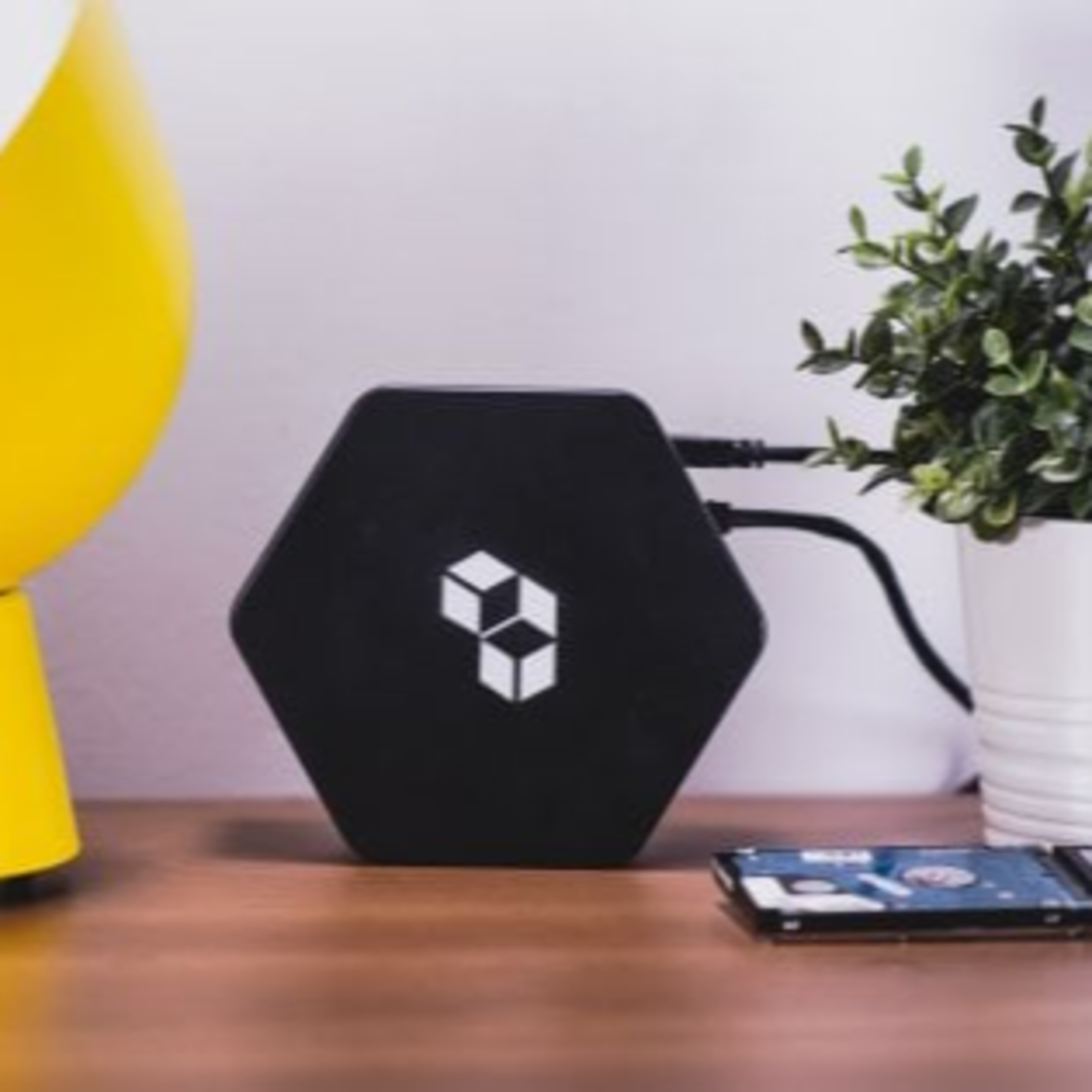 Distributed Cloud Storage | Cubbit | Skuaredot episode artwork