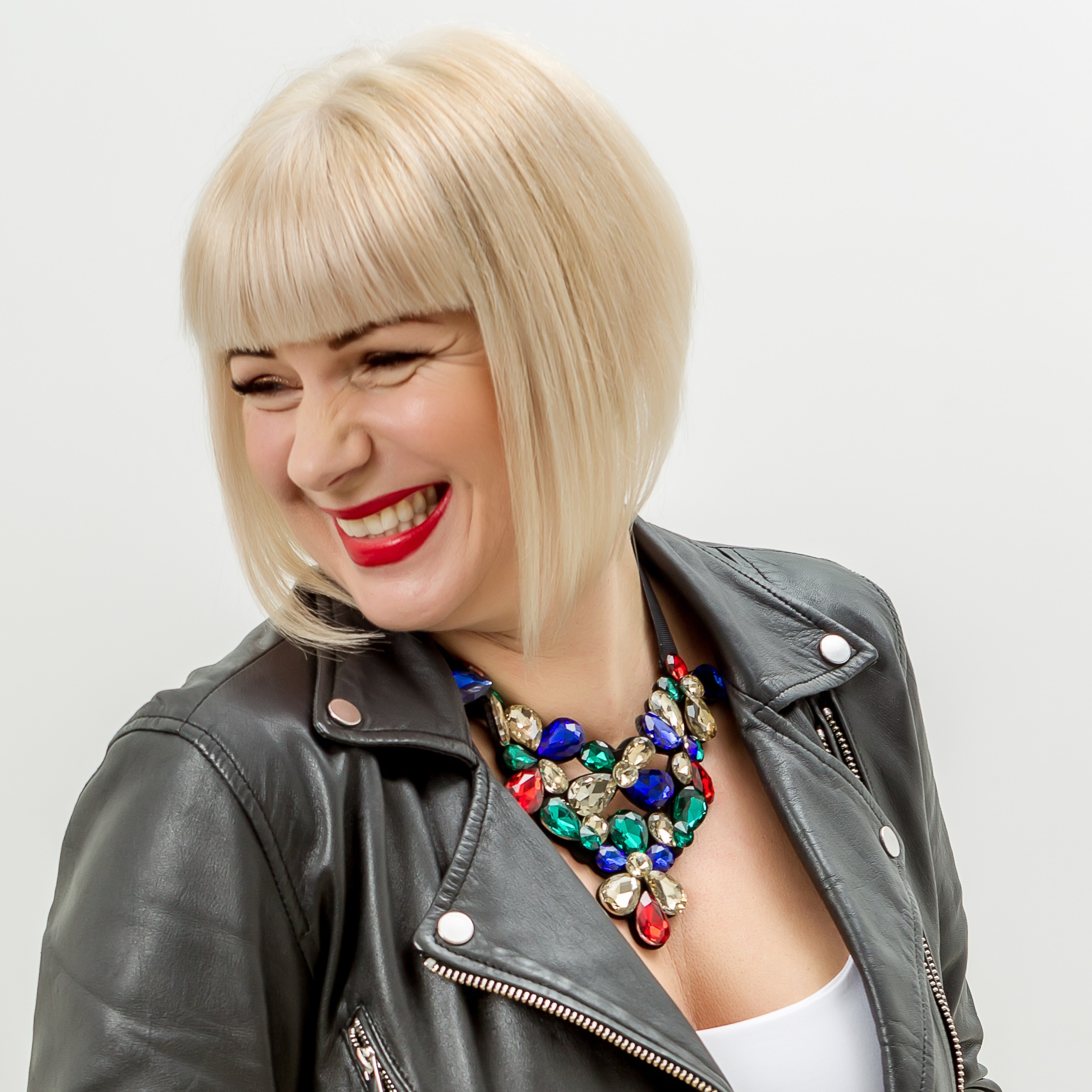 90.9 Jazzy rádió - Happy Hours