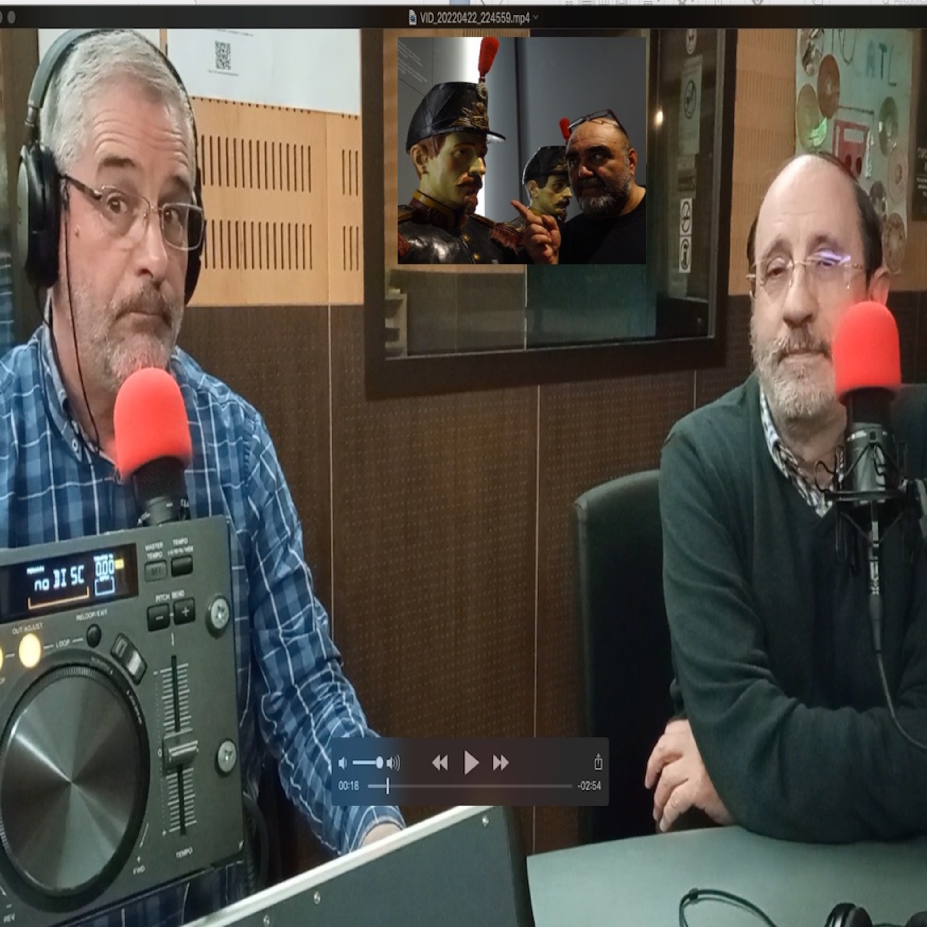 Clepsidra: Conversas de Cafe a Mesa da Radio