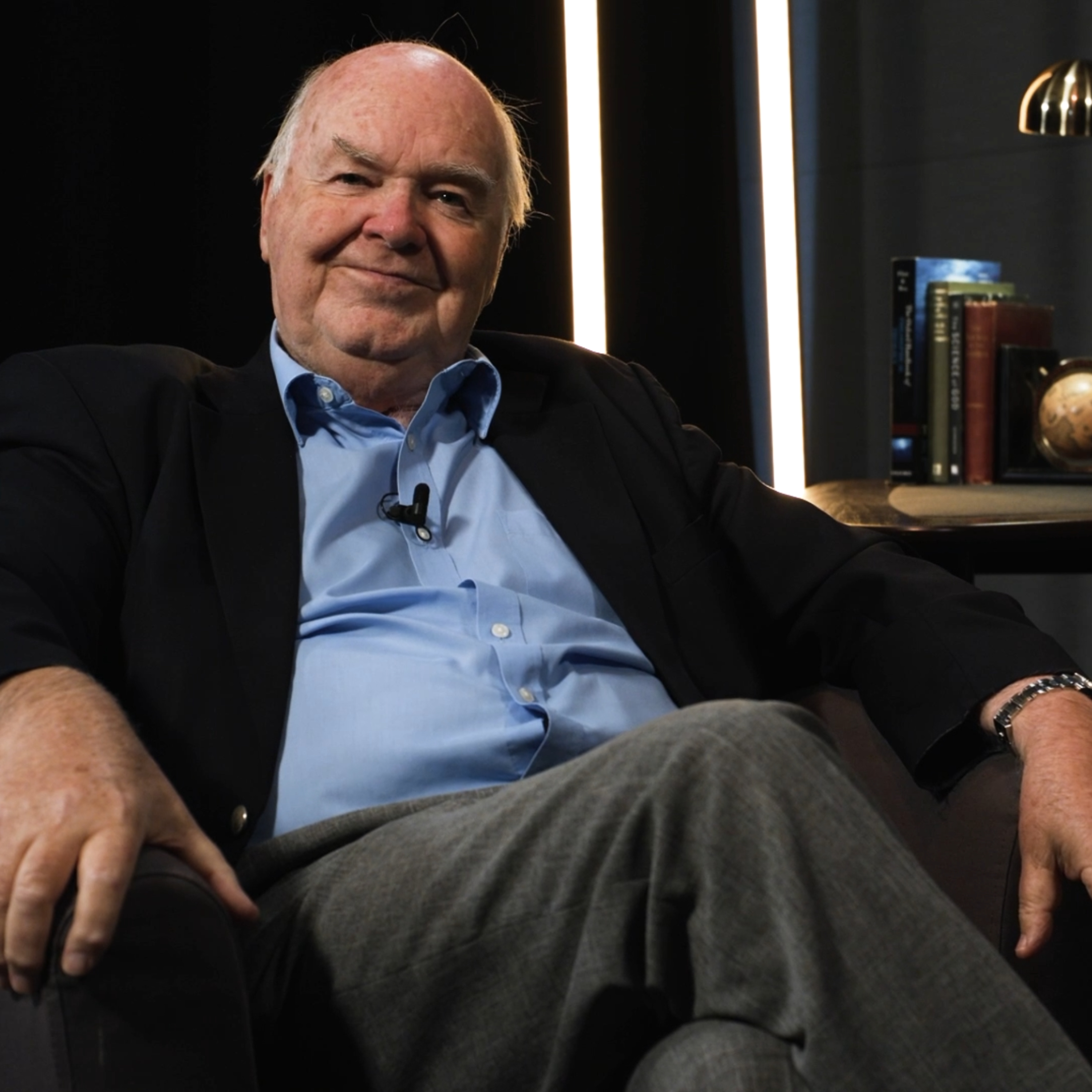 Wo ist Gott in einer bösen und leidvollen Welt? // Prof. Dr. John Lennox