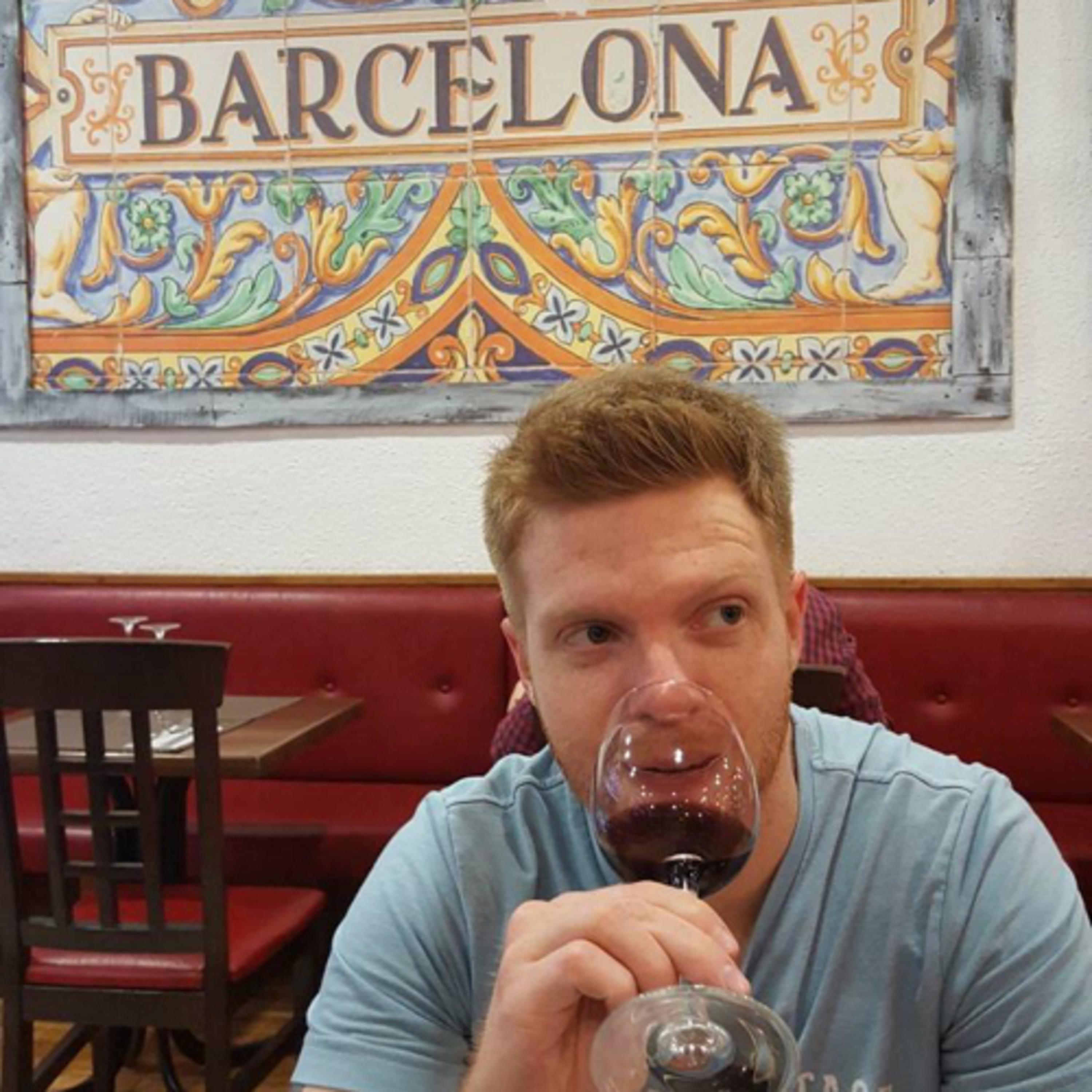 Small Town Somm: A Wine and Hospitality Podcast
