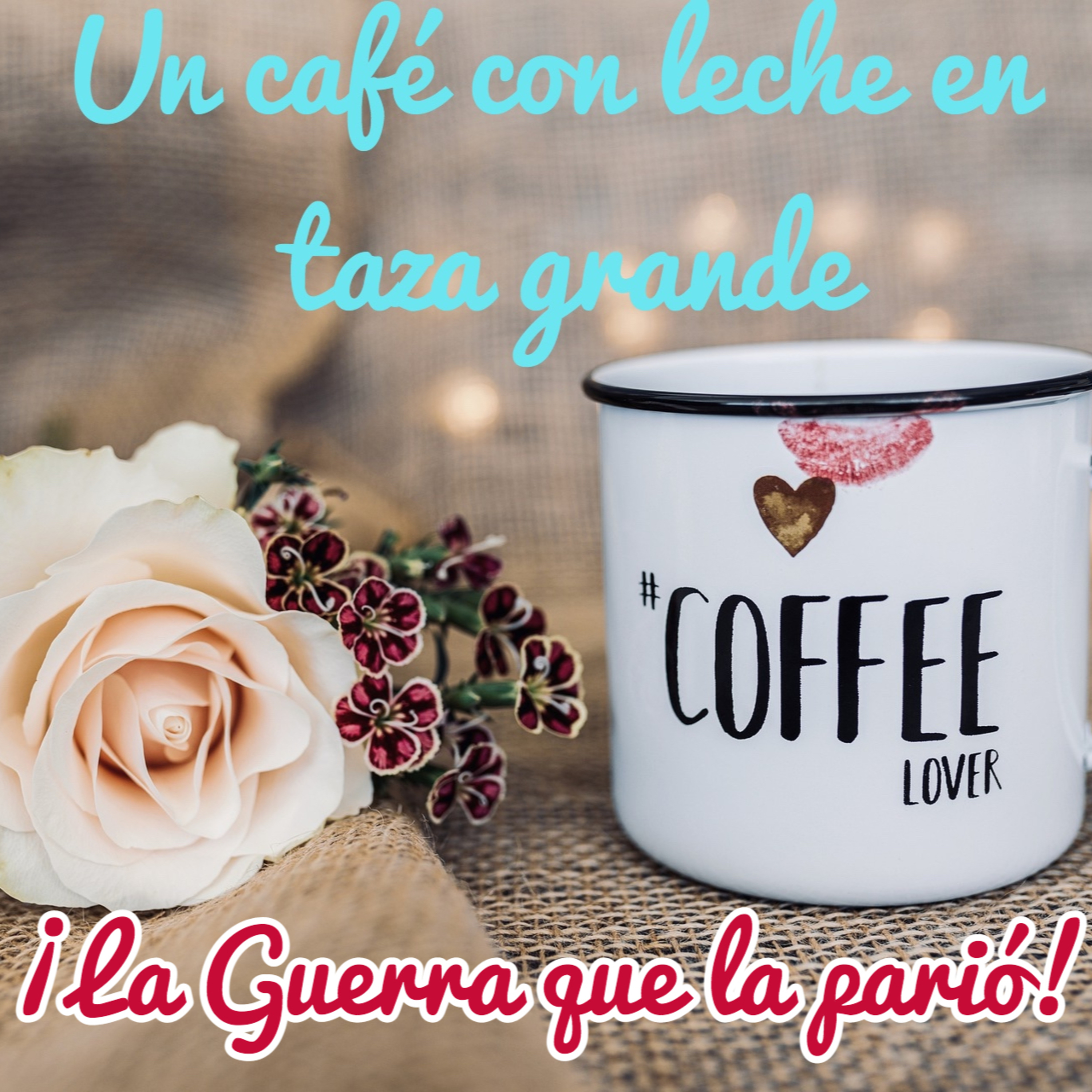 Un café con leche en taza grande
