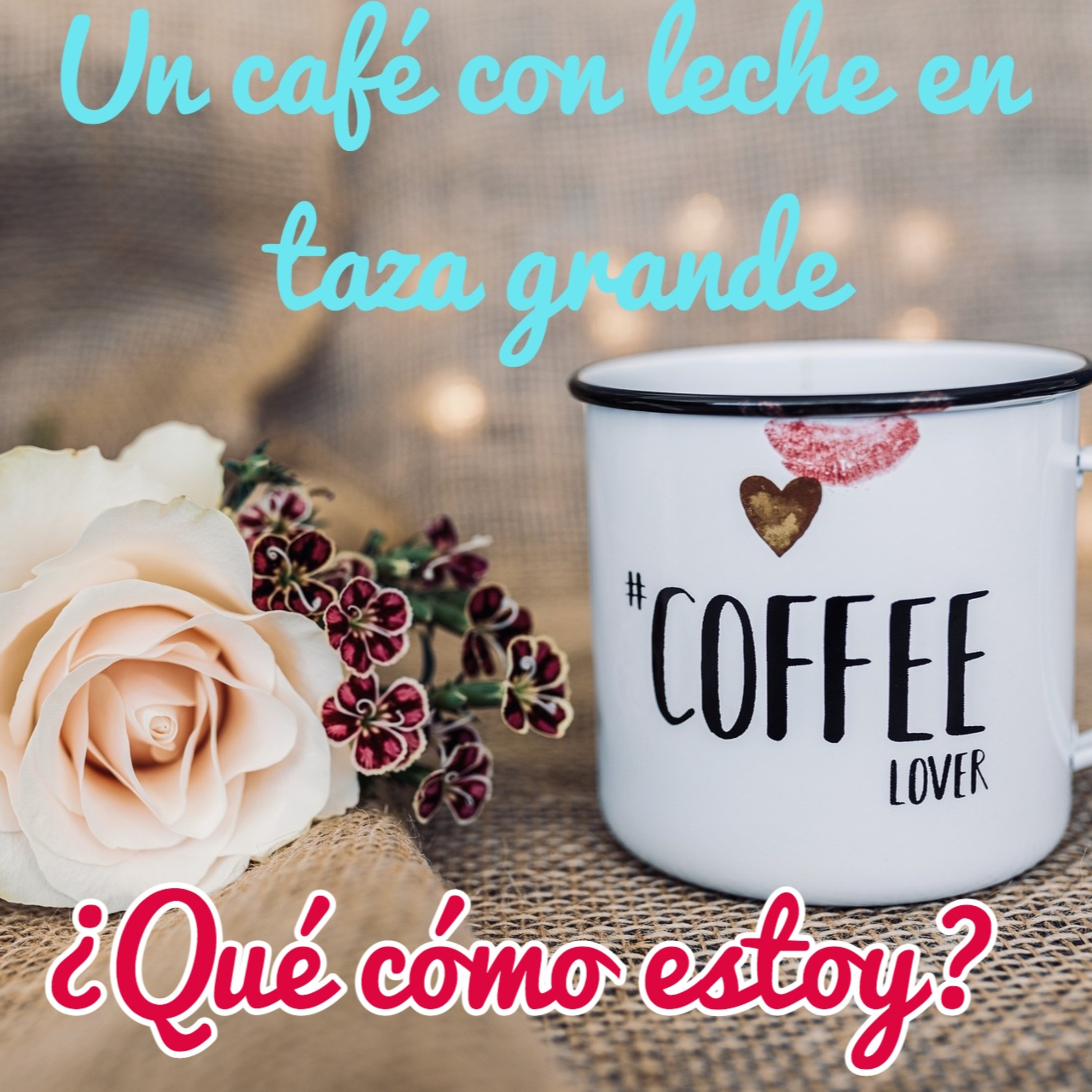 Un café con leche en taza grande
