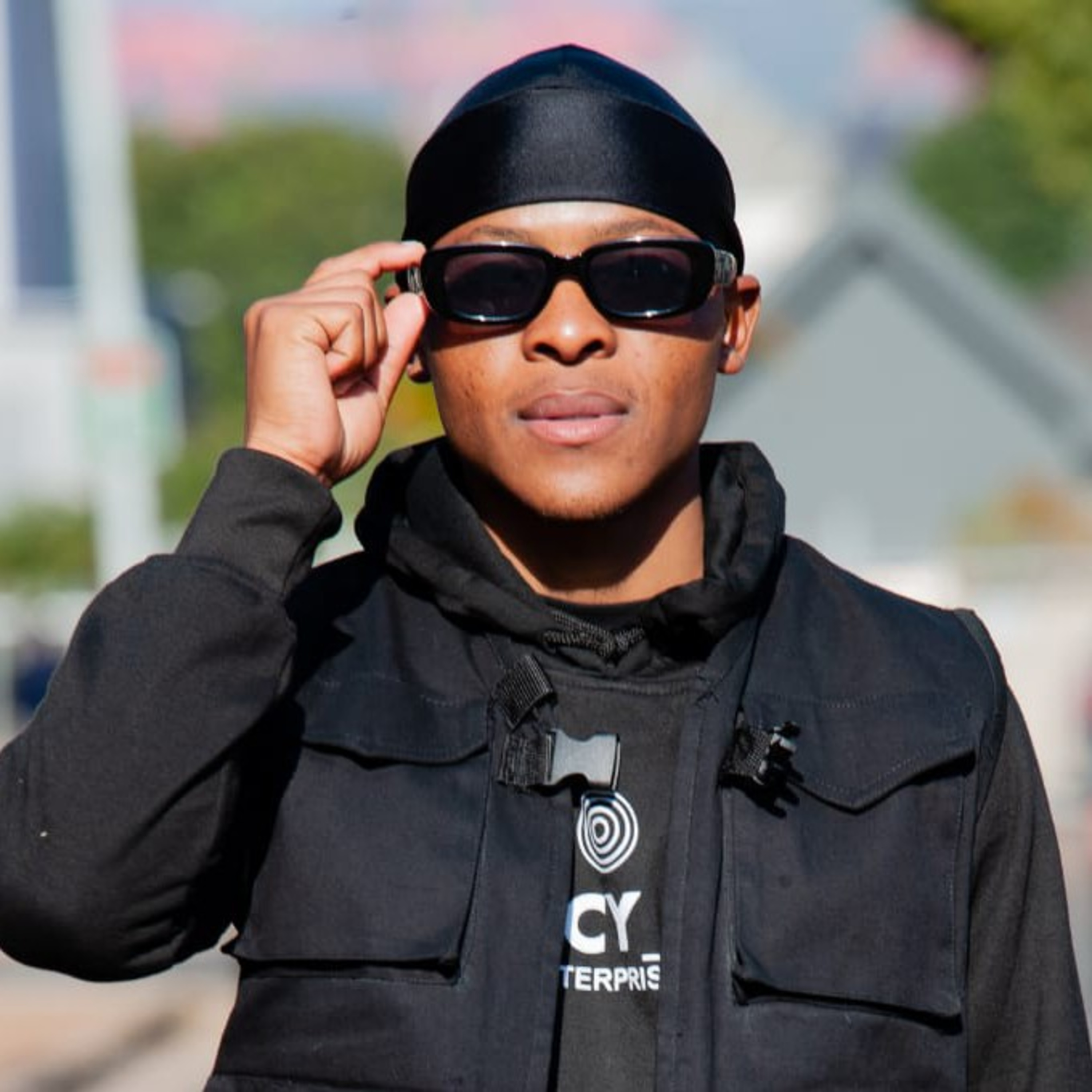 Percy SA Live interview @intokozofm101.2Mhz #TheHipHopShow with @Faith_Armaria Fillingin📻