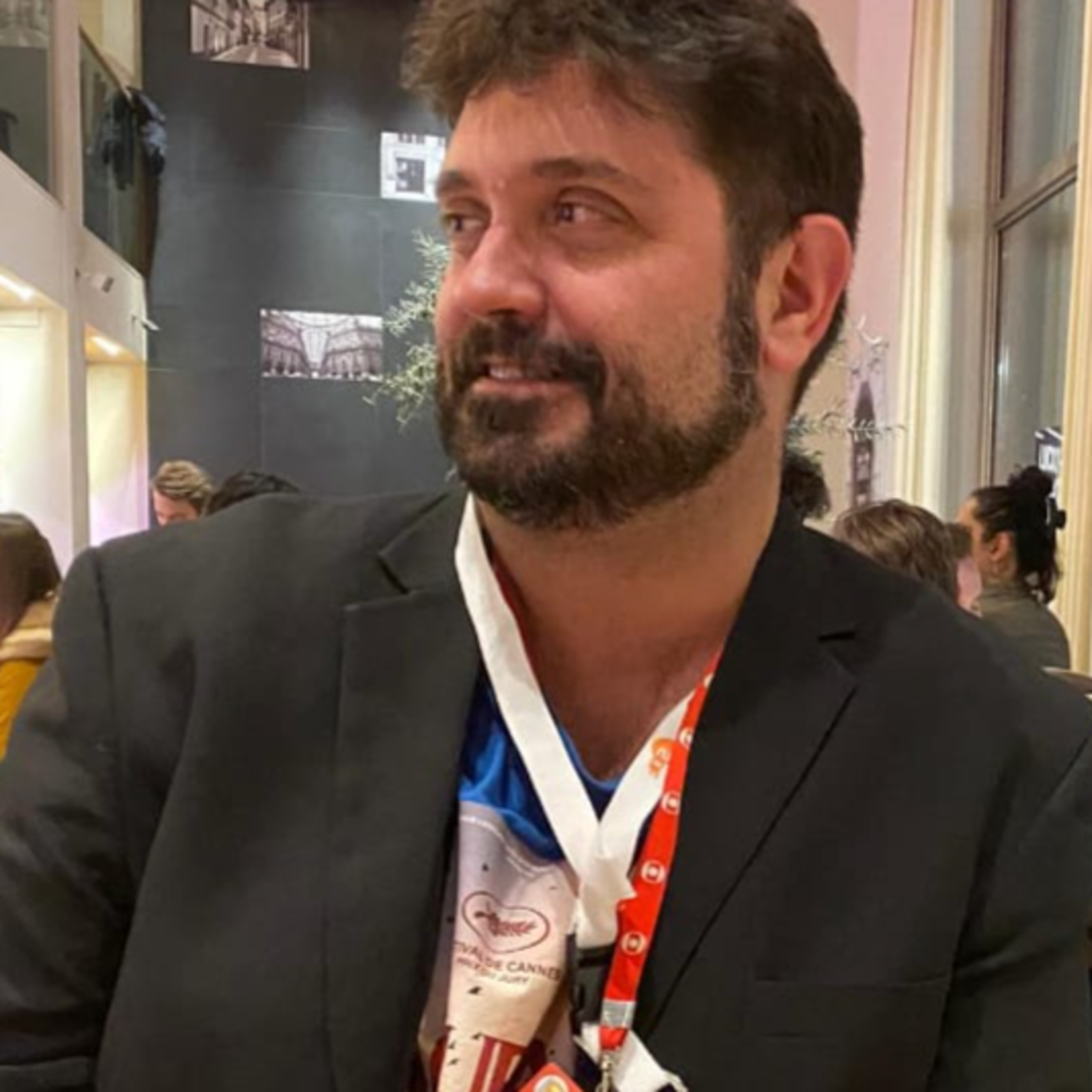 Sextou com cinema apresentador: Rodrigo Fonseca