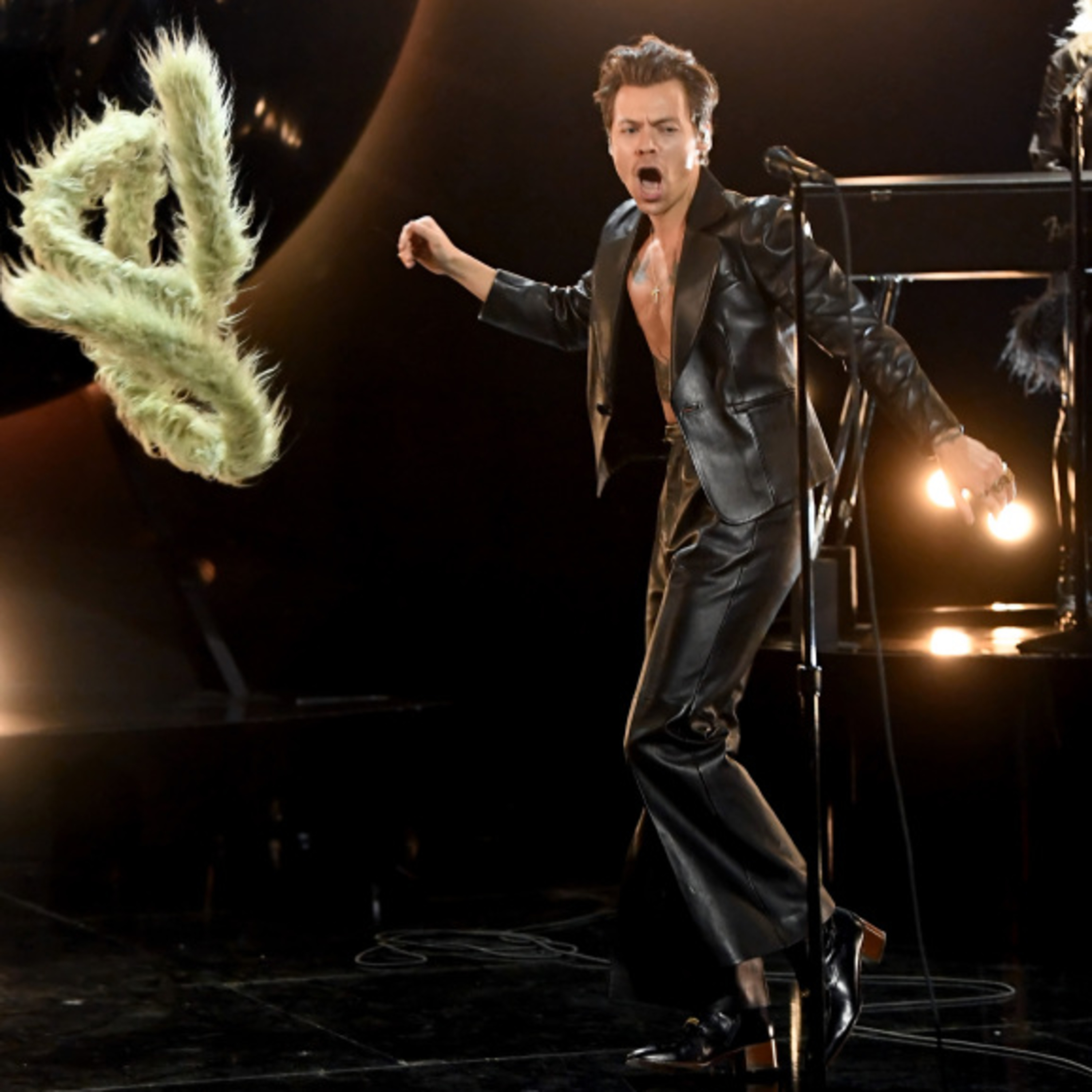 The Grammys Bring Leather Back, Foamposites, & How to Dress When You're 40 episode artwork