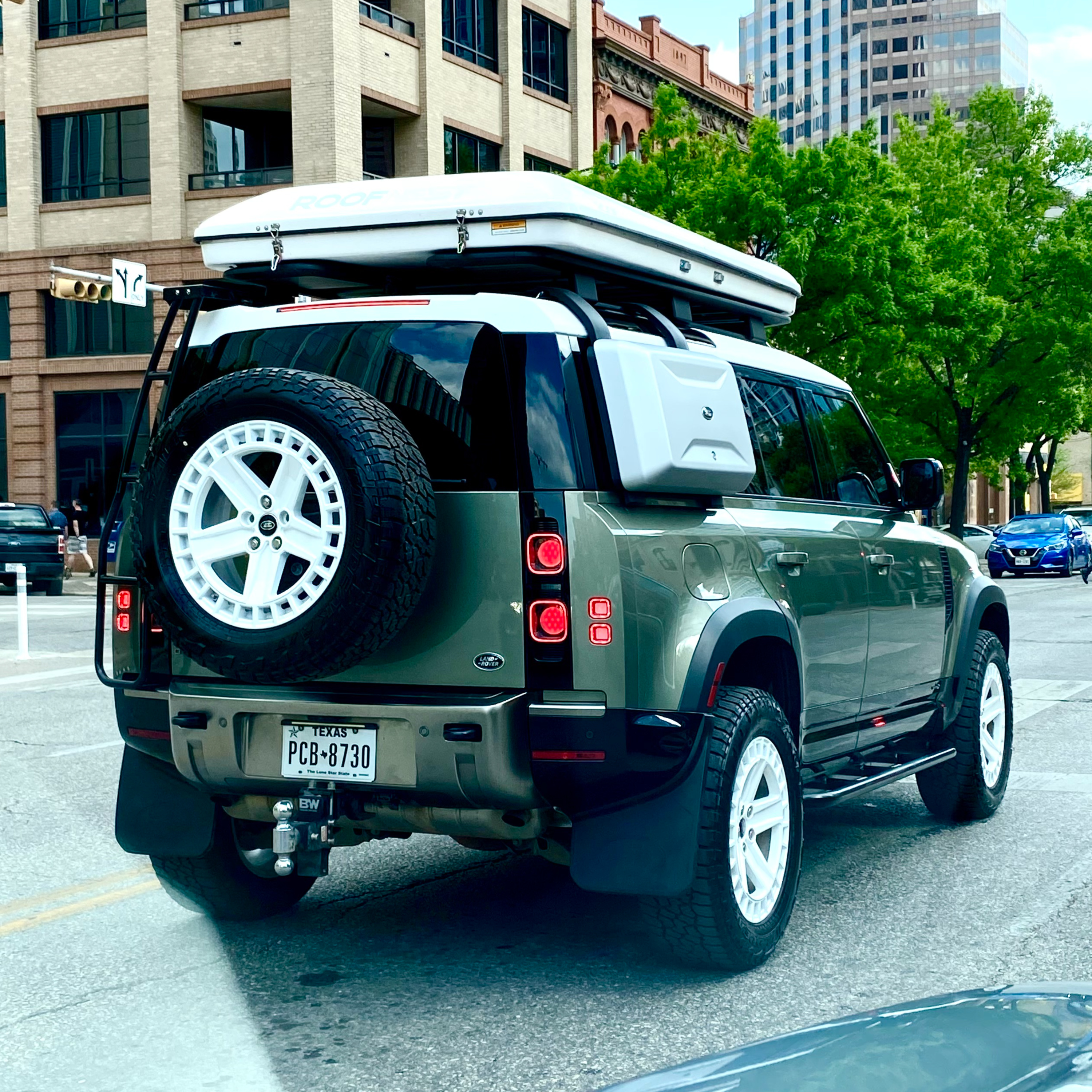 How Did ON Running Blow Up? Also: New Defenders, New Hummers, & Dude, We're Getting A Nike! episode artwork
