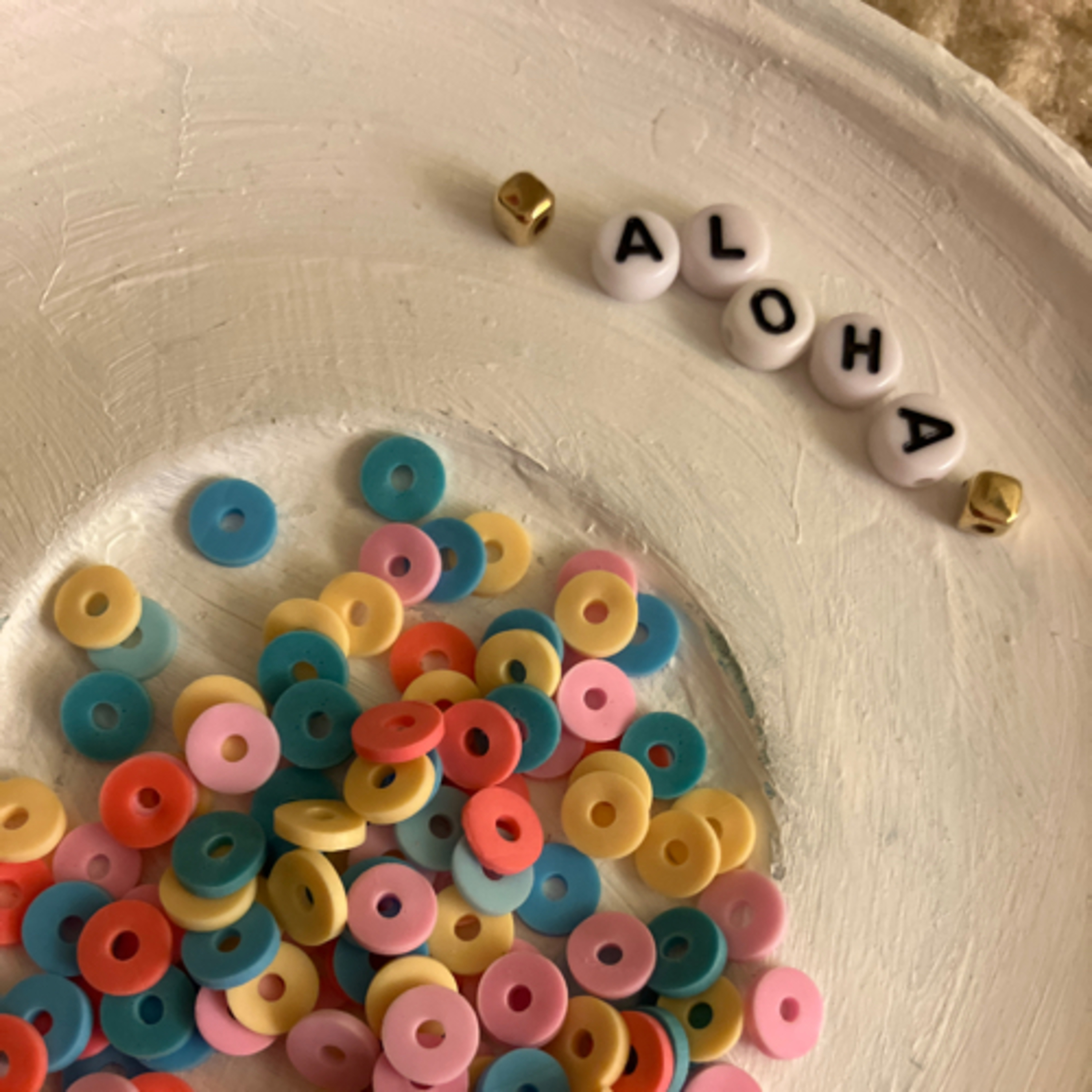 bracelet making episode artwork