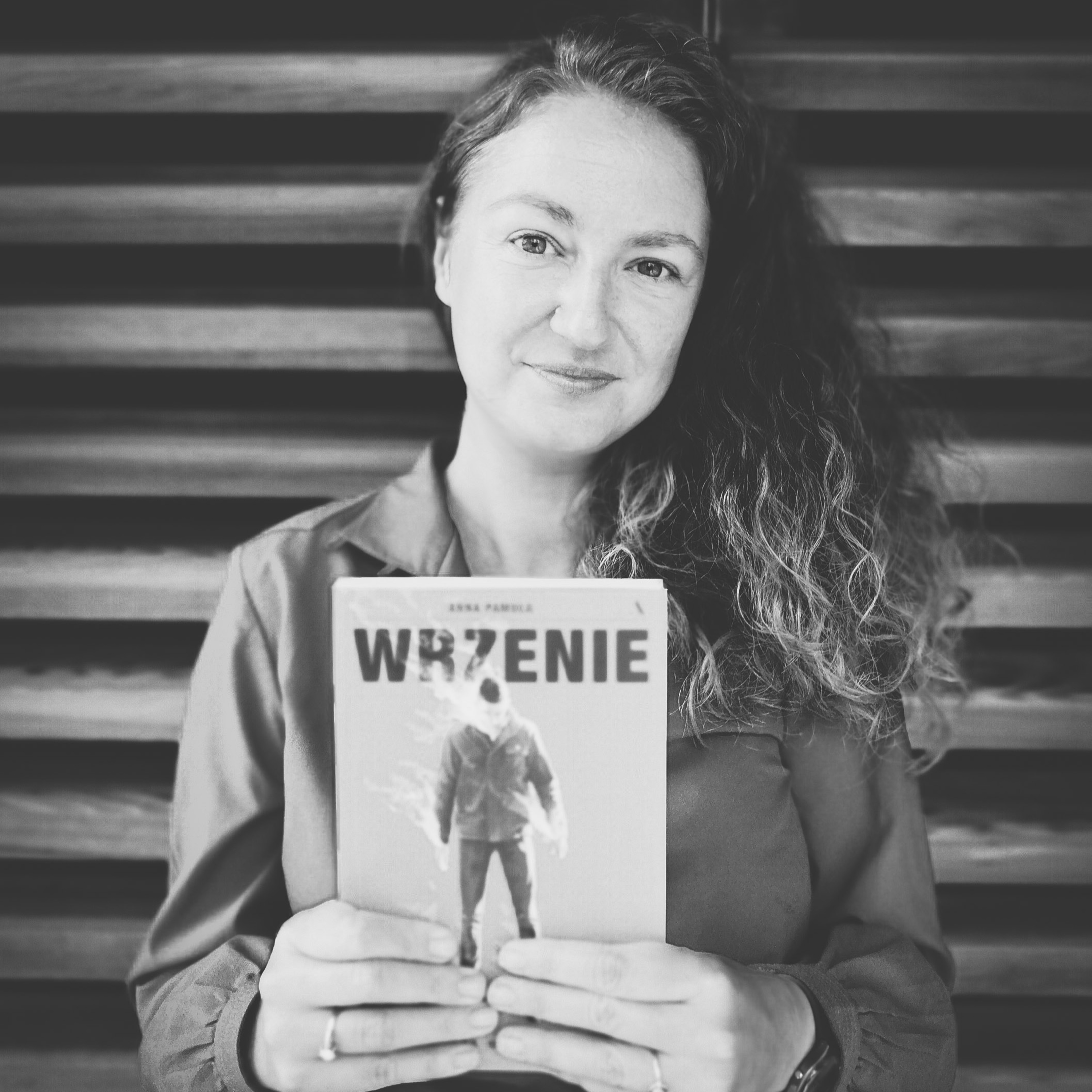 #55: Jak wrze współczesna Francja? Anna Pamuła opowiada o swoim nowym reportażu