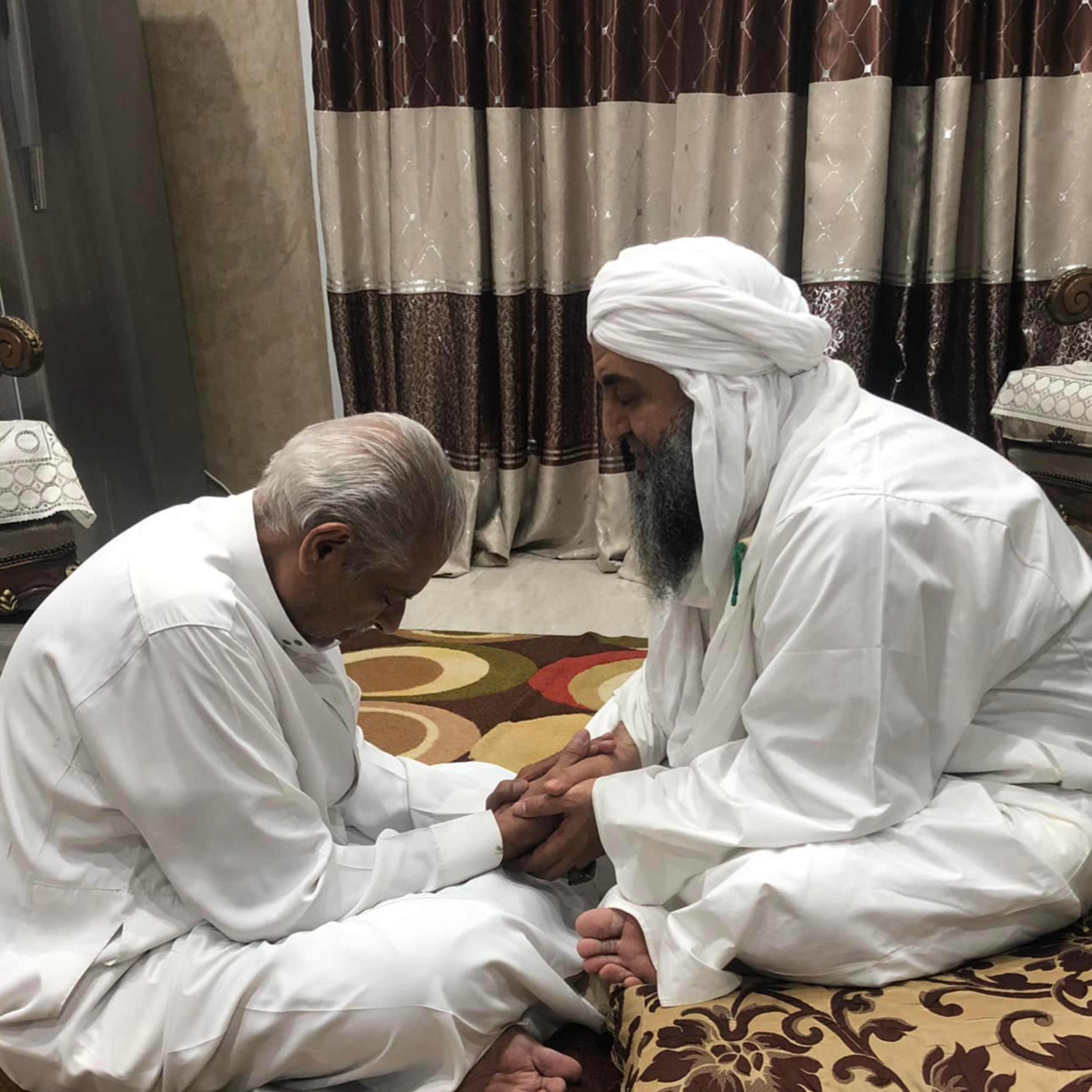 Genuine Shaykhs Transmit Maʿrifa