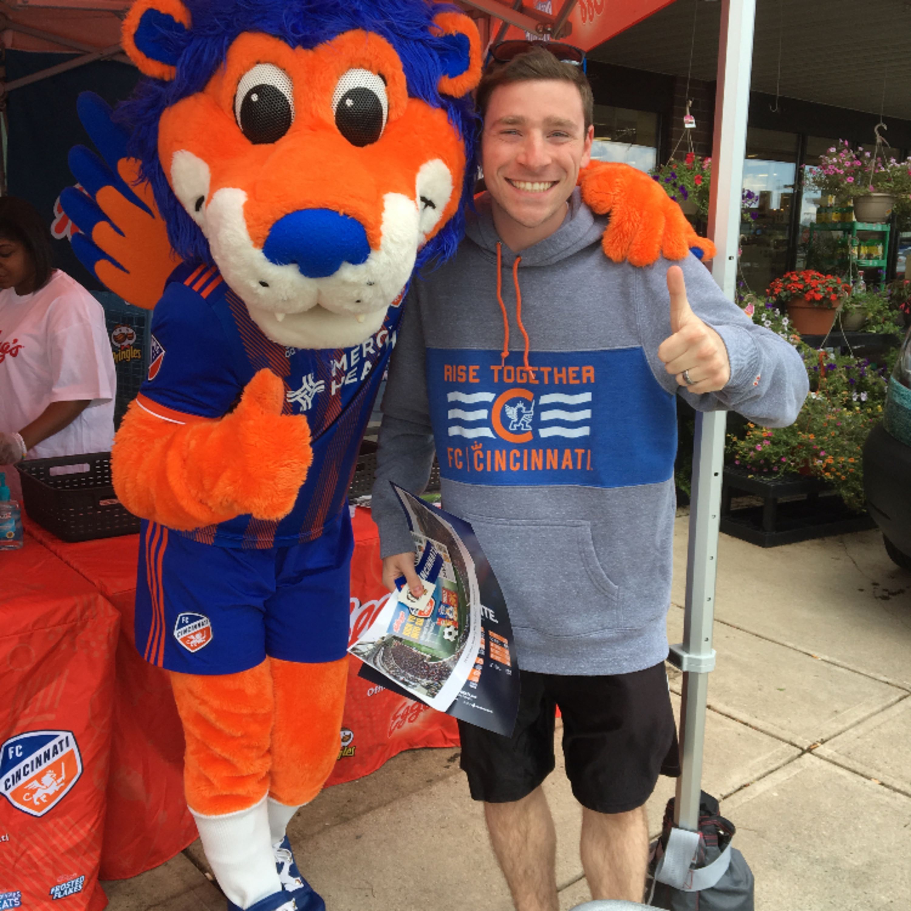 Winged Lions - Stadium Tour episode artwork