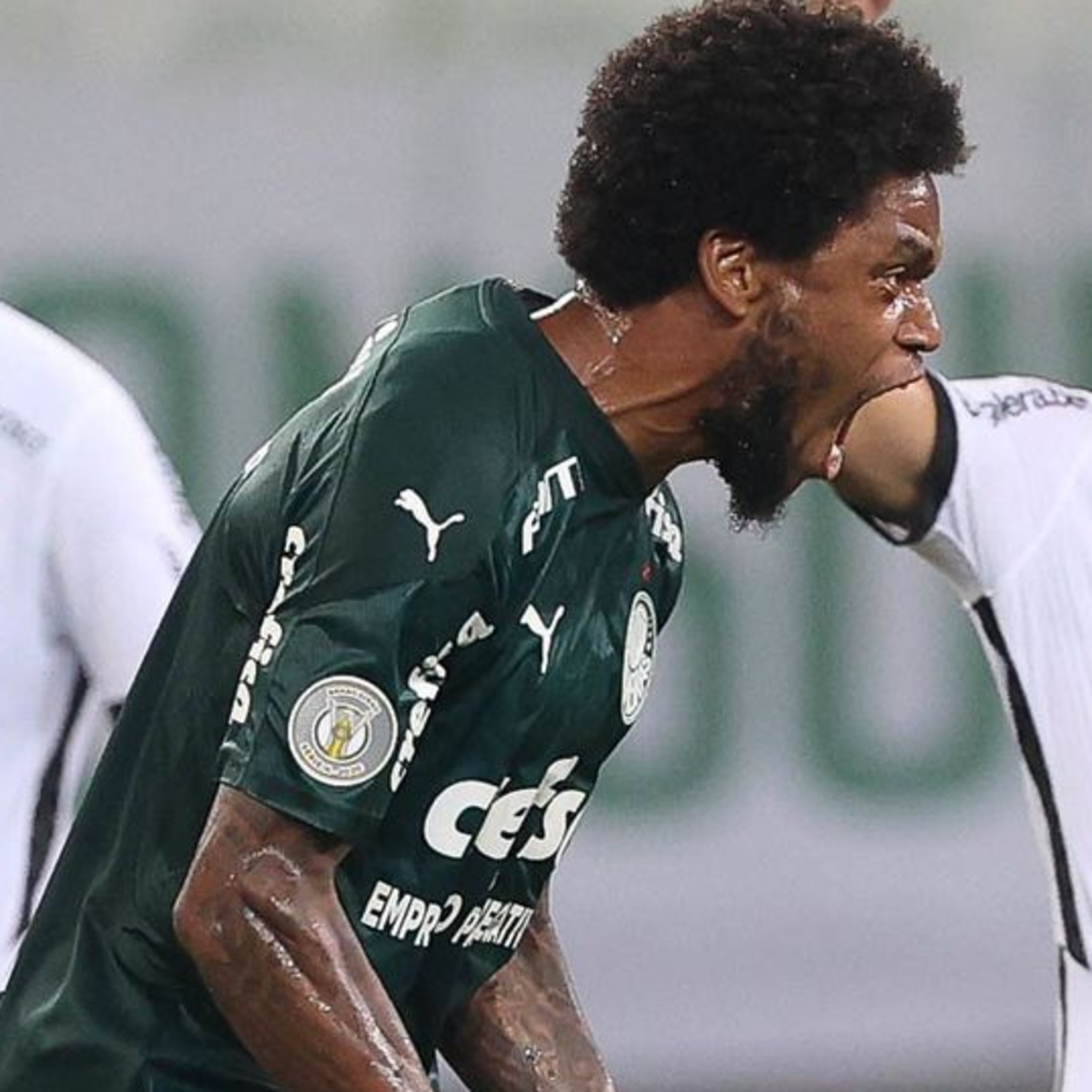 #0005 - Palmeiras goleia Corinthians e continua sonhando com título brasileiro episode artwork