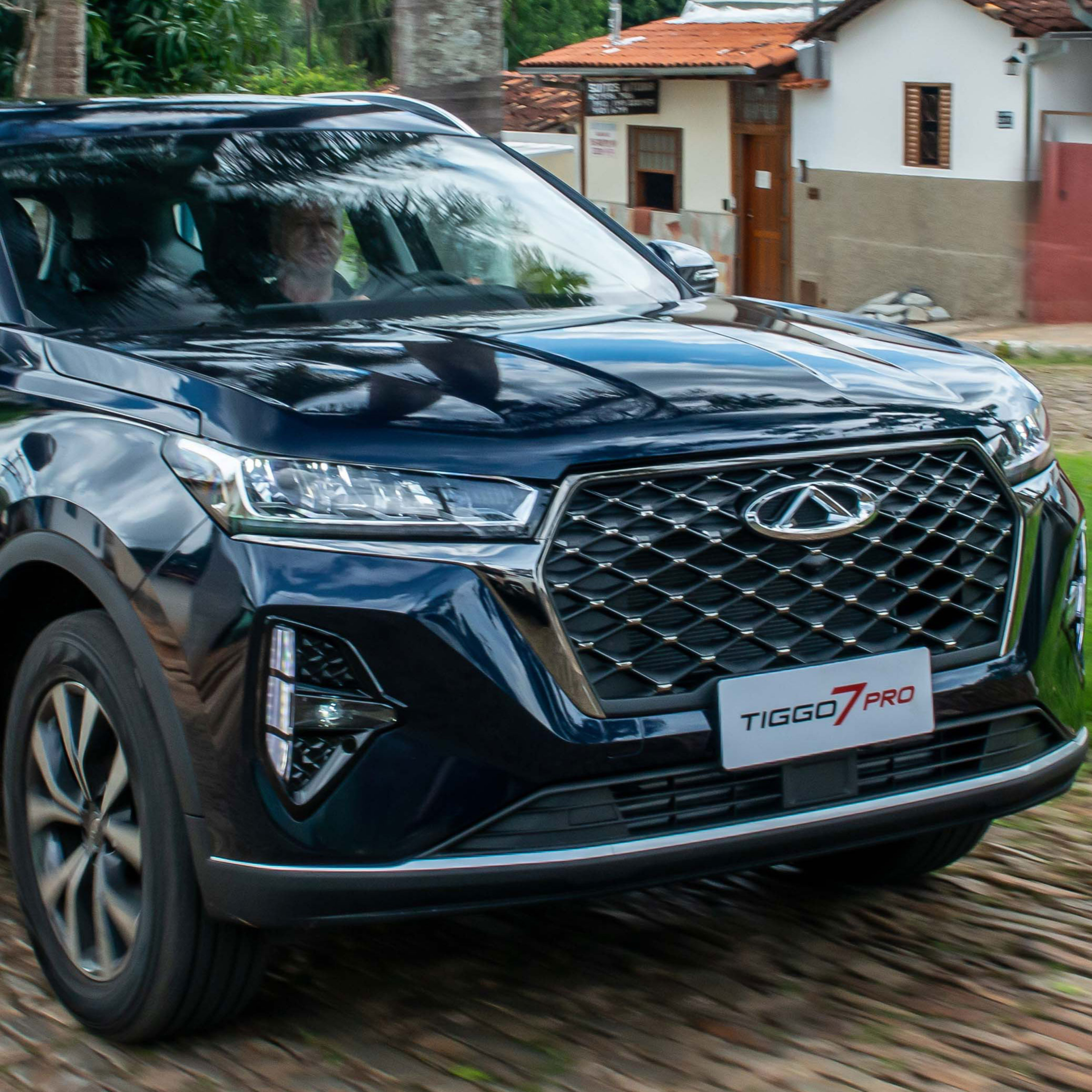 Tiggo 7 Pro é melhor do que Compass, Corolla Cross e Taos? Confira análise entre os SUVs médios episode artwork