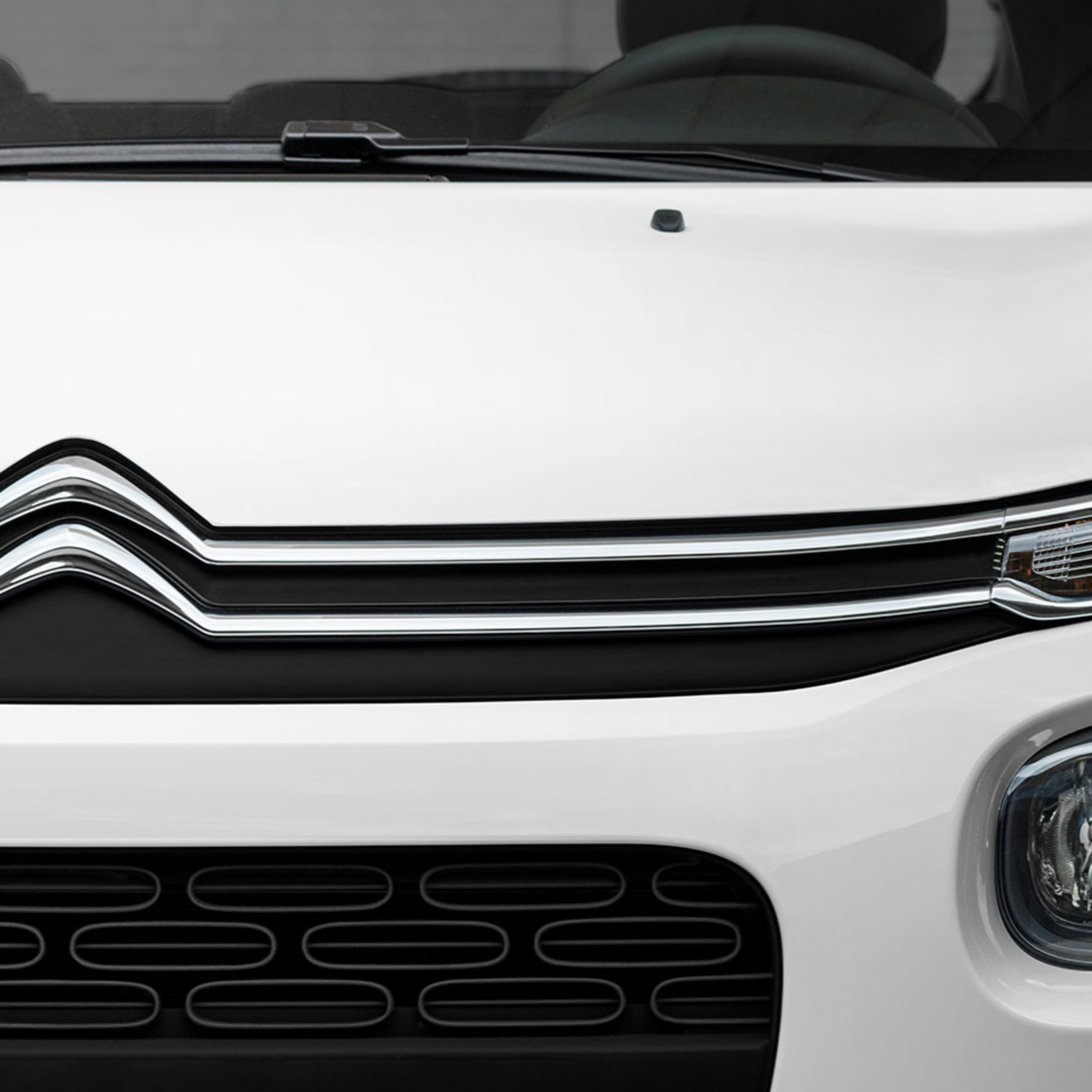 Modelo deverá substituir o C4 Cactus: o que podemos esperar do inédito SUV irmão do Citroën C3 episode artwork