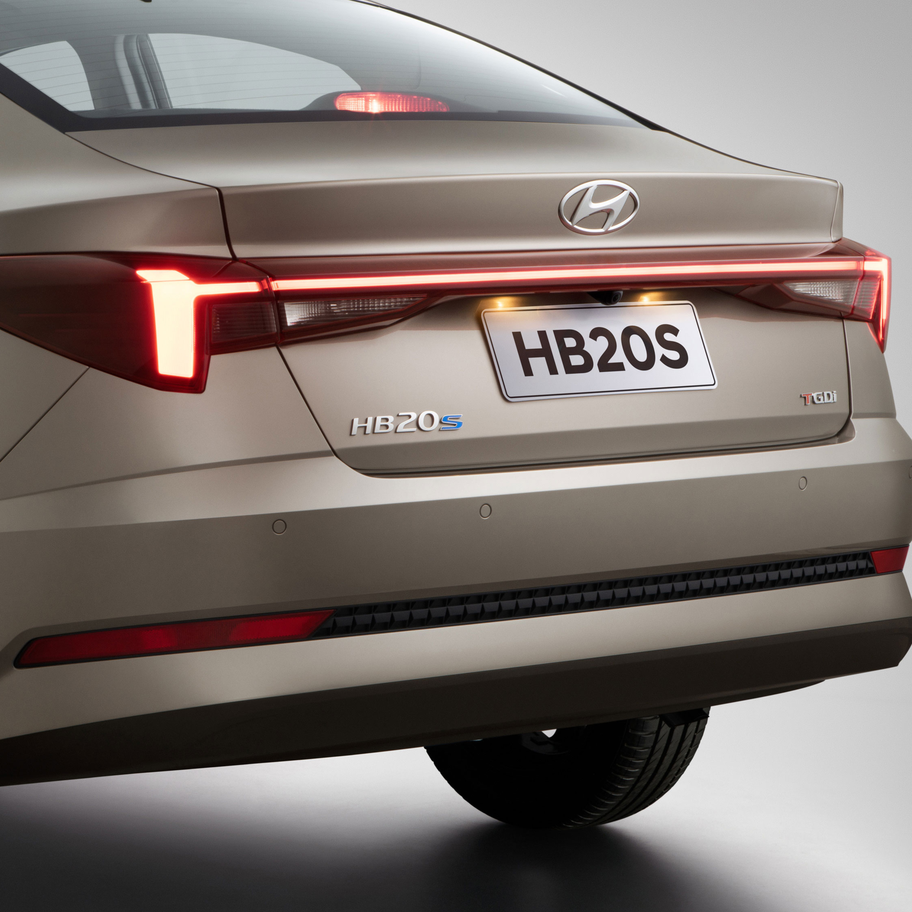 Hyundai HB20S 2023 começa a ser vendido: confira os preços e conteúdo das versões episode artwork