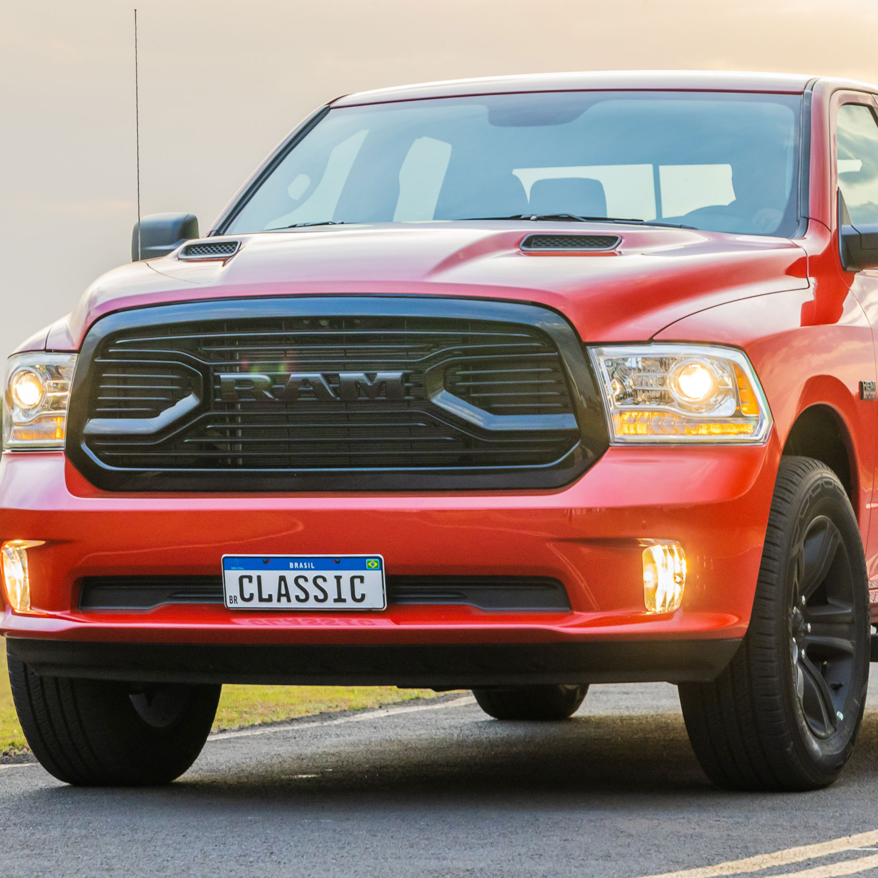 Ram Classic é a nova picape de entrada da marca no Brasil e quer atrair clientes de Hilux e cia. episode artwork