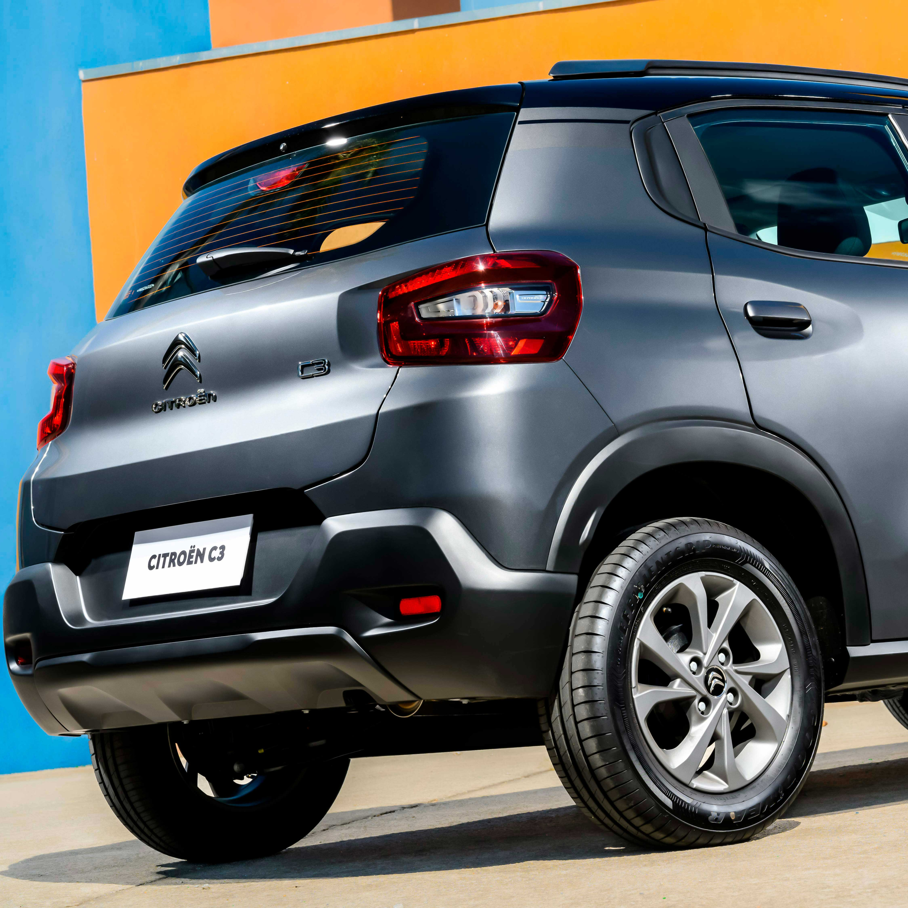 Quais são as versões mais interessantes do novo Citroën C3? Confira análise completa! episode artwork