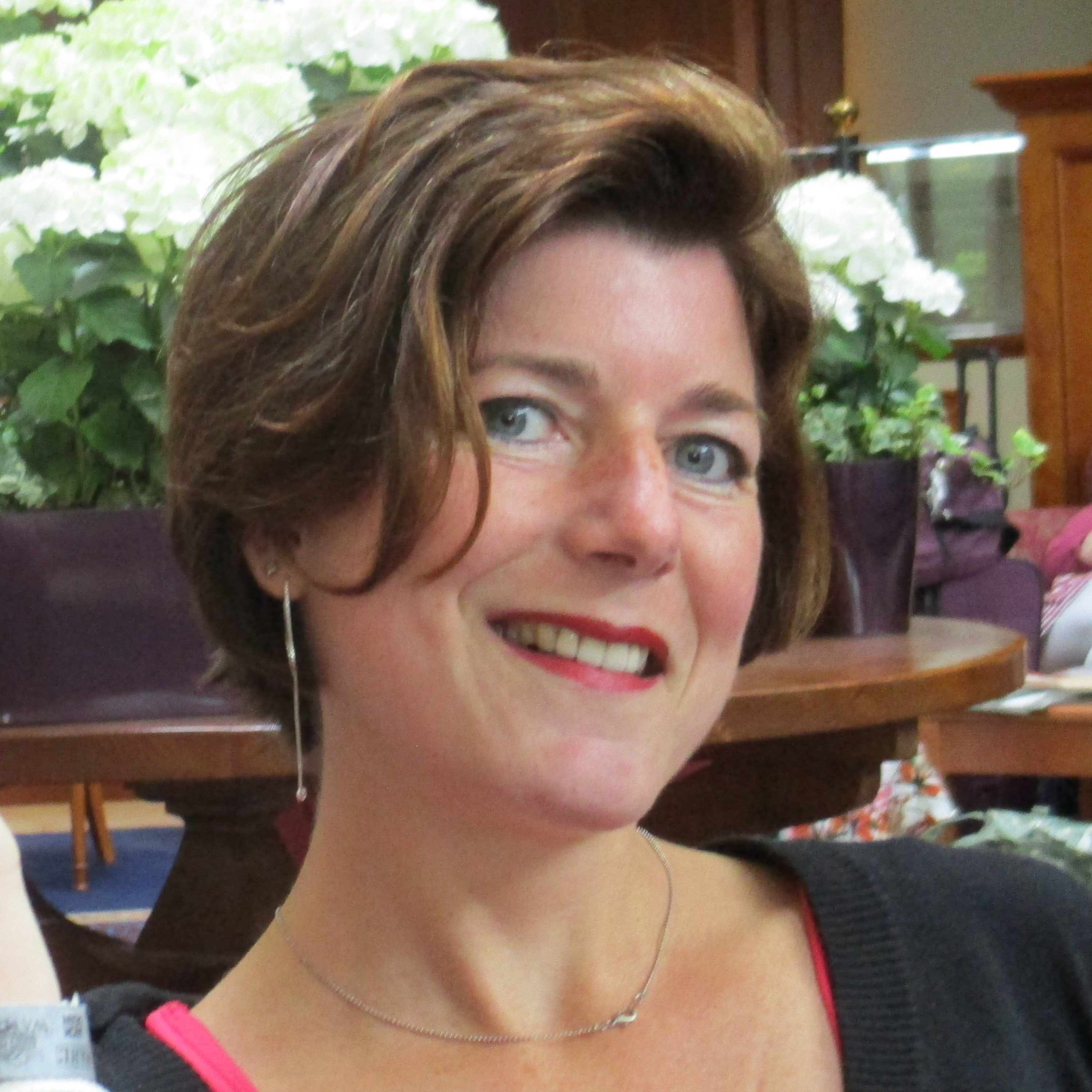 Perfect Health & Bright Business Minds with Elaine Godley