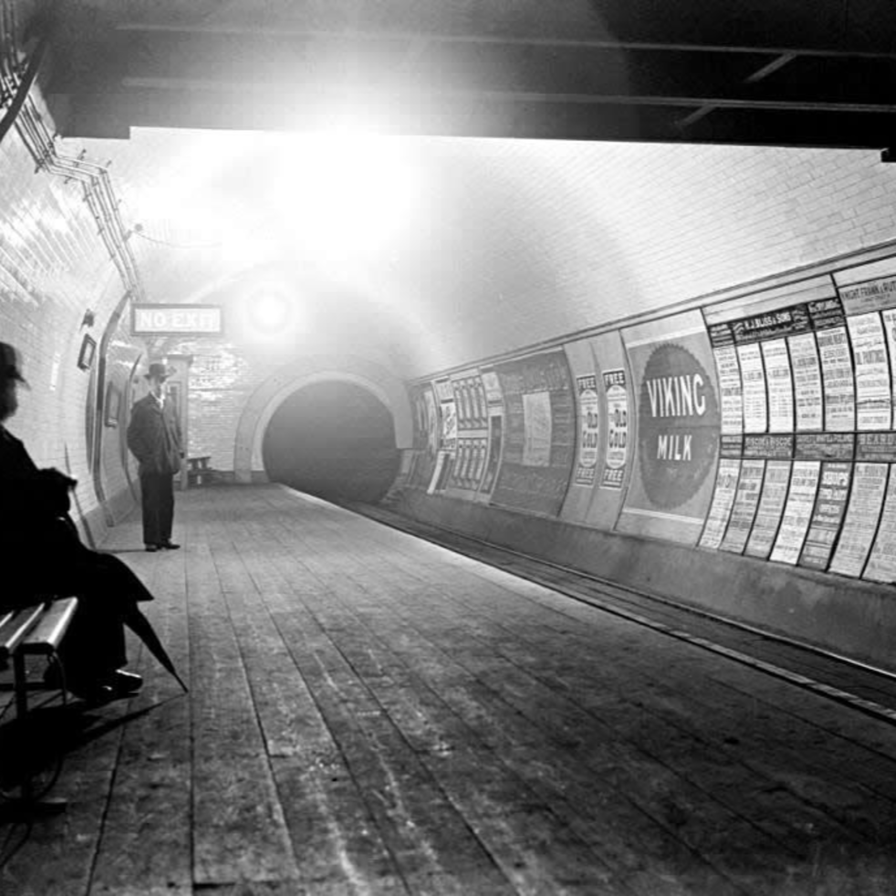 Ghosts Of The London Underground episode artwork