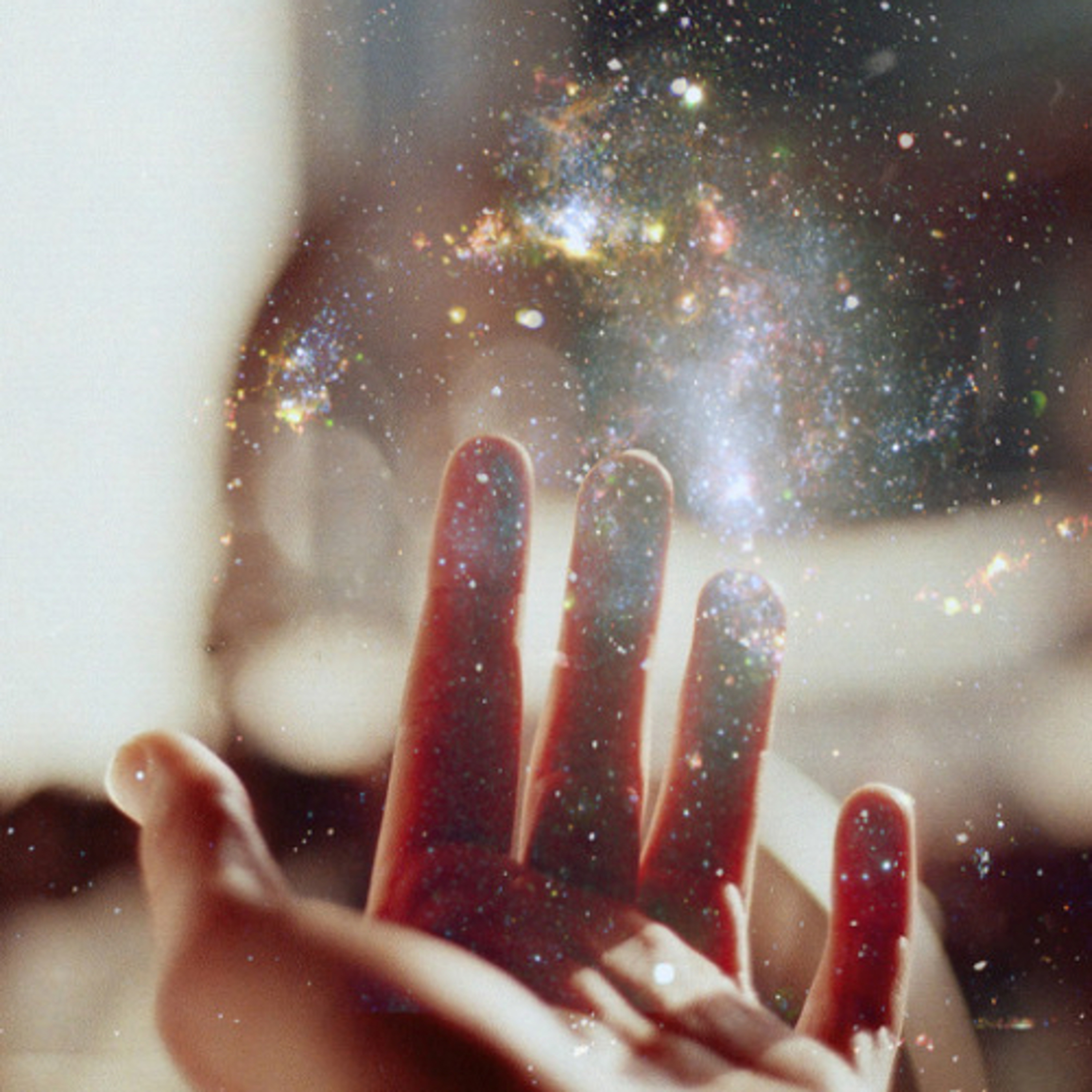 A SIMPLY DIVINE MAGIC solution to a problem 🥳 soaking in THE BLESSING LIGHT.
 BLESSING LIGHT 💕