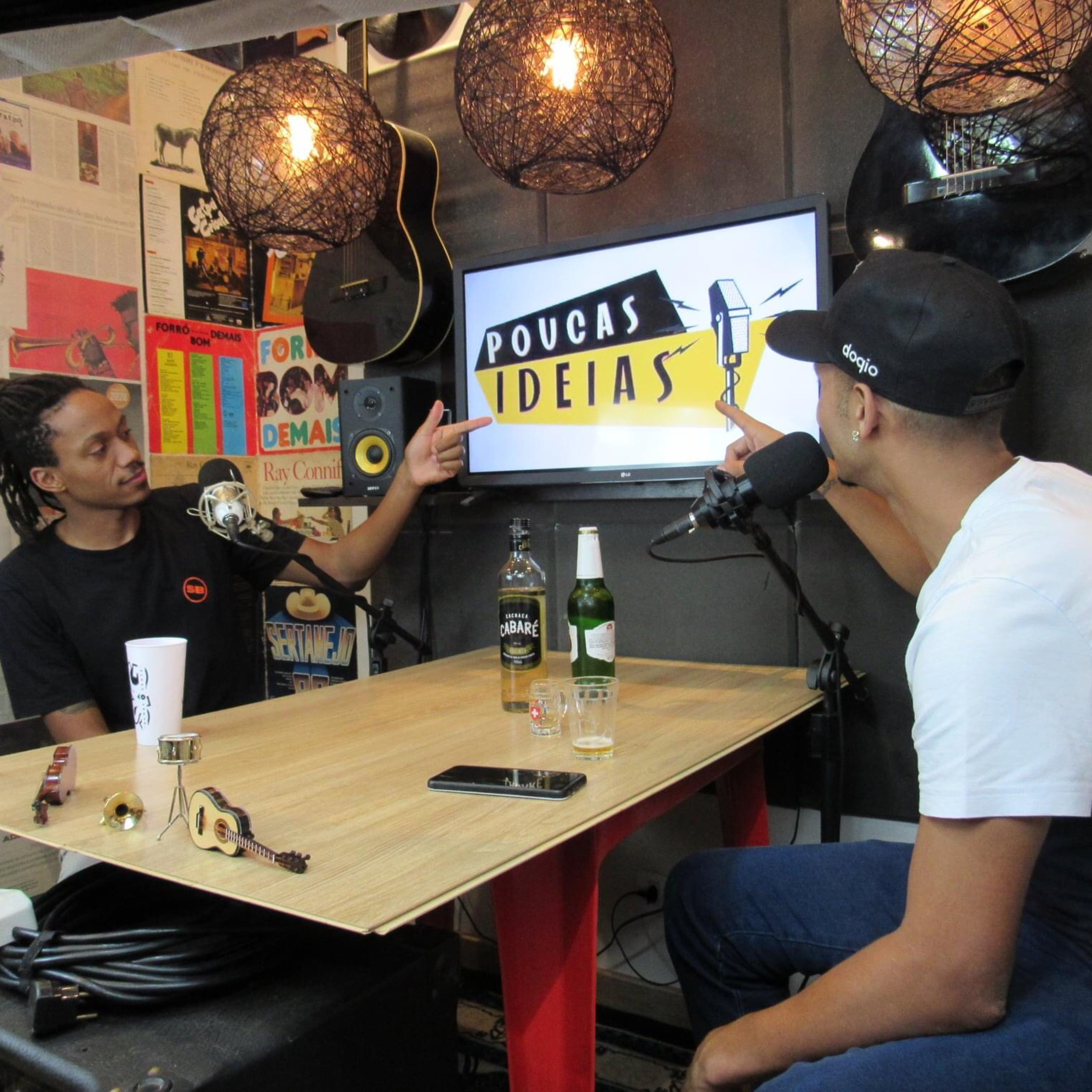 POUCAS IDEIAS PODCAST