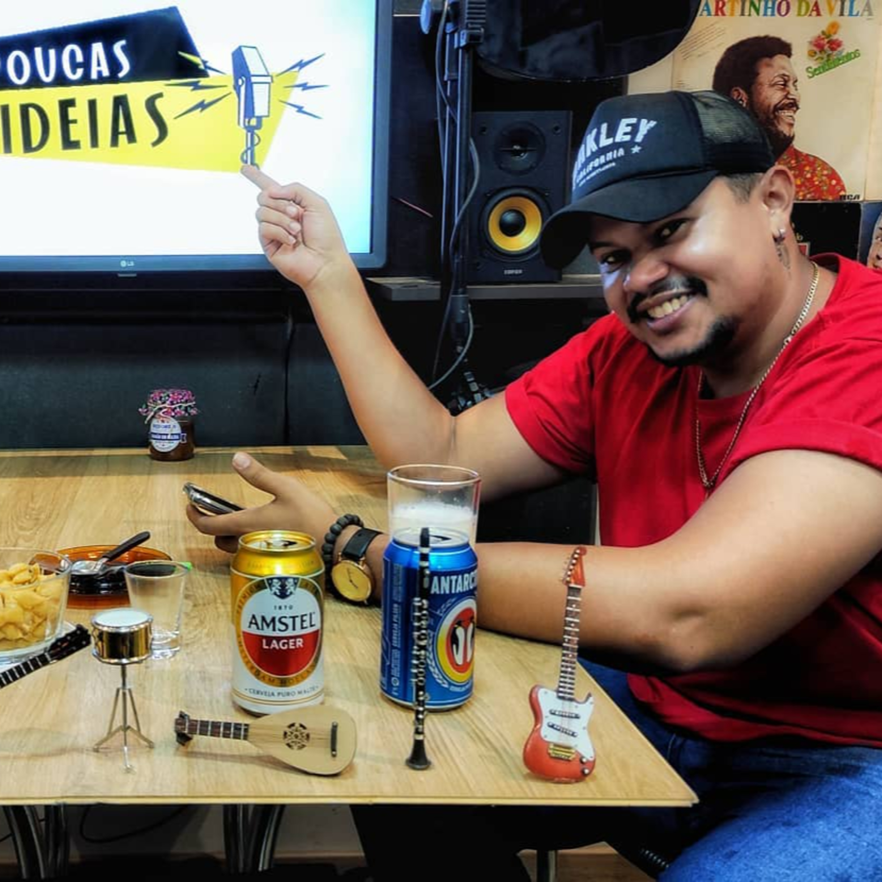 POUCAS IDEIAS PODCAST