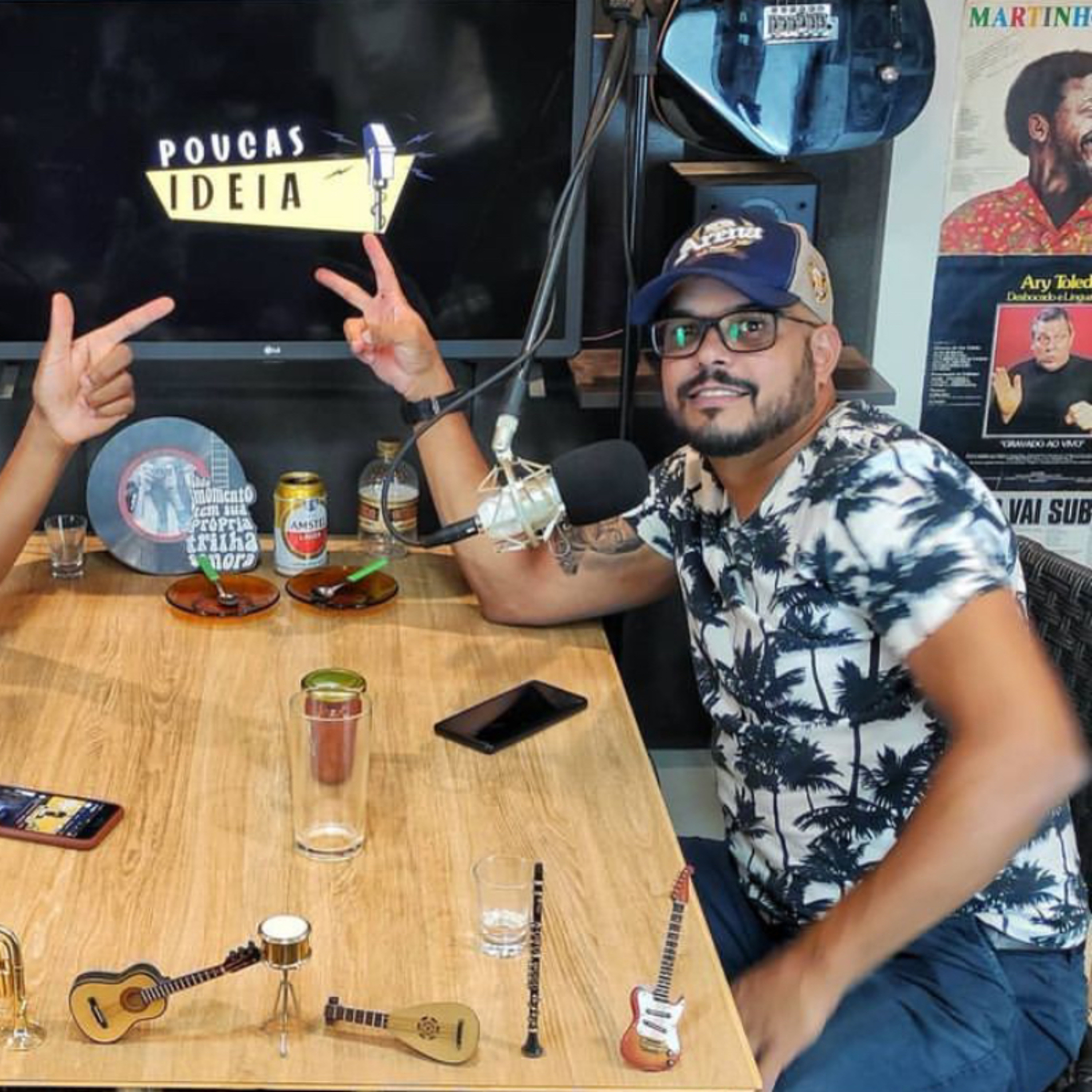 POUCAS IDEIAS PODCAST