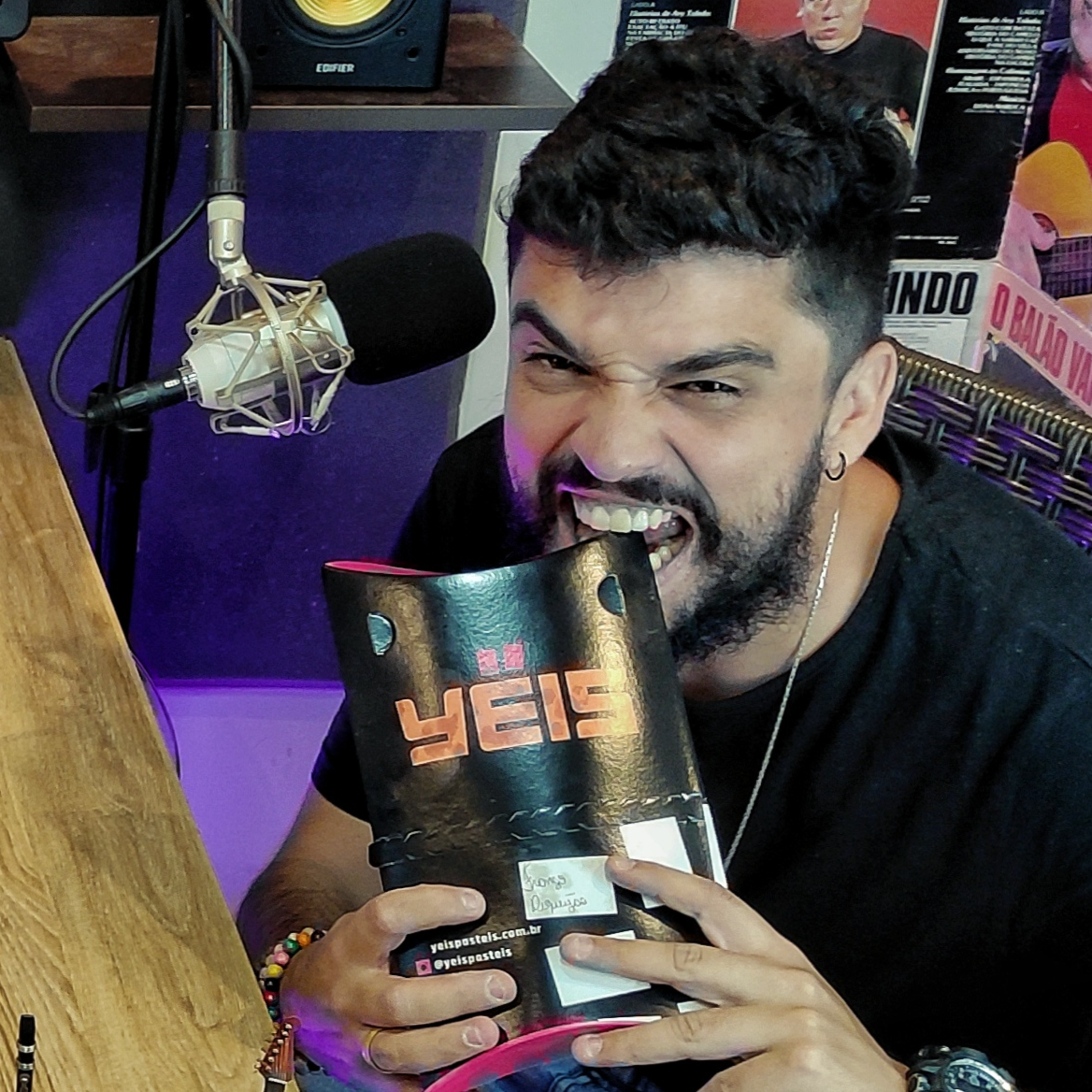 POUCAS IDEIAS PODCAST