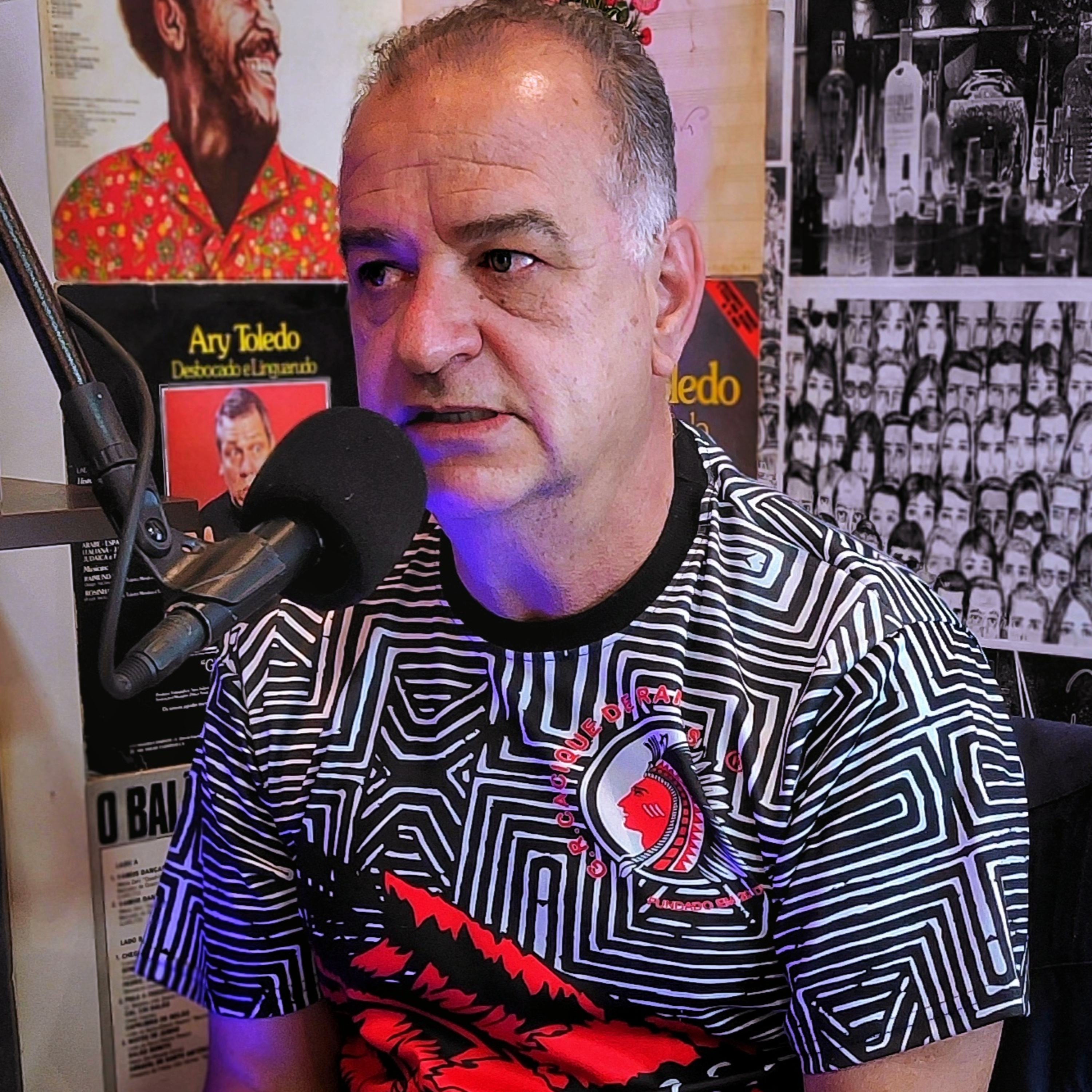 POUCAS IDEIAS PODCAST