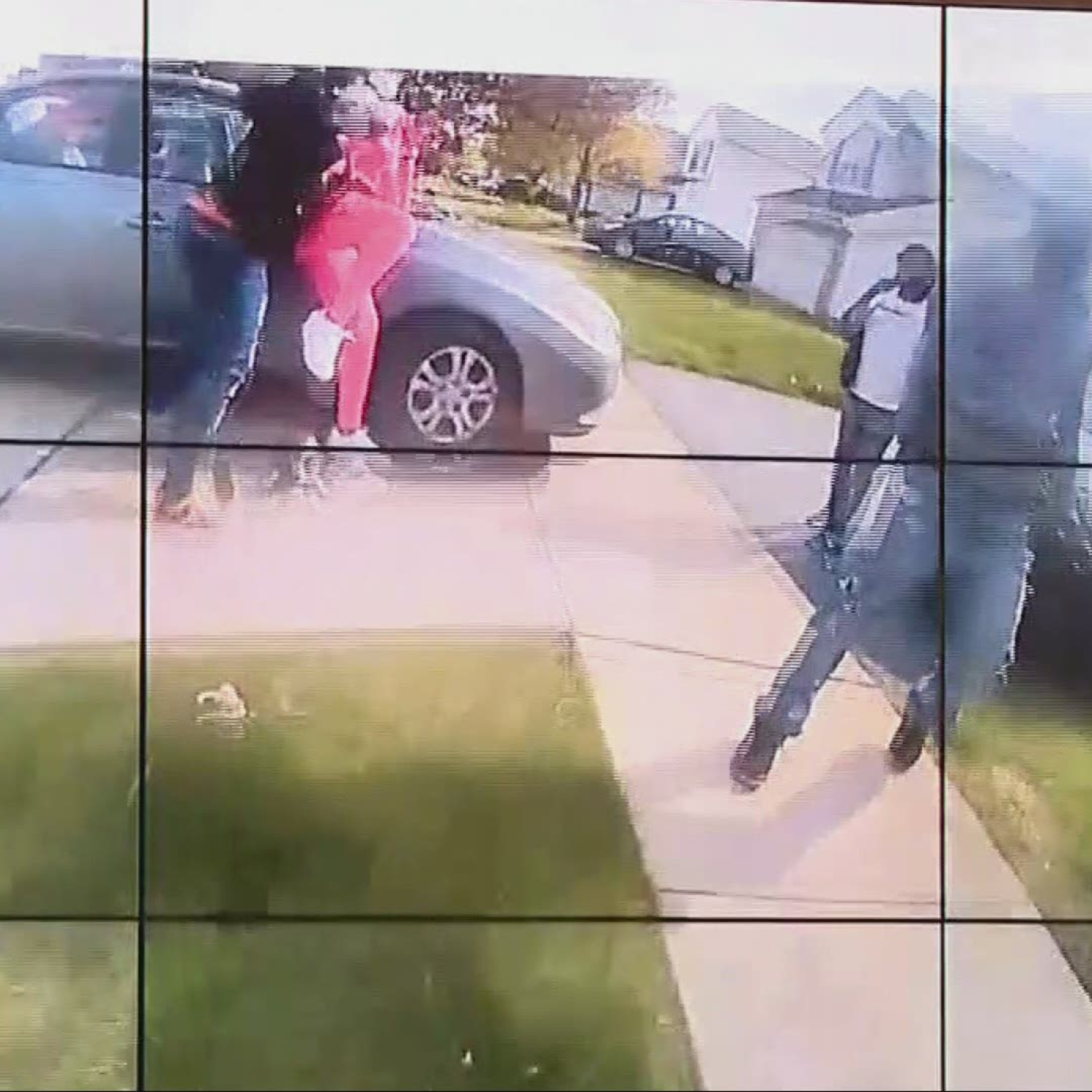 Columbus Police Shoot And Kill 16-Year-Old Black Female Moments Before Derek Chauvin Verdict episode artwork