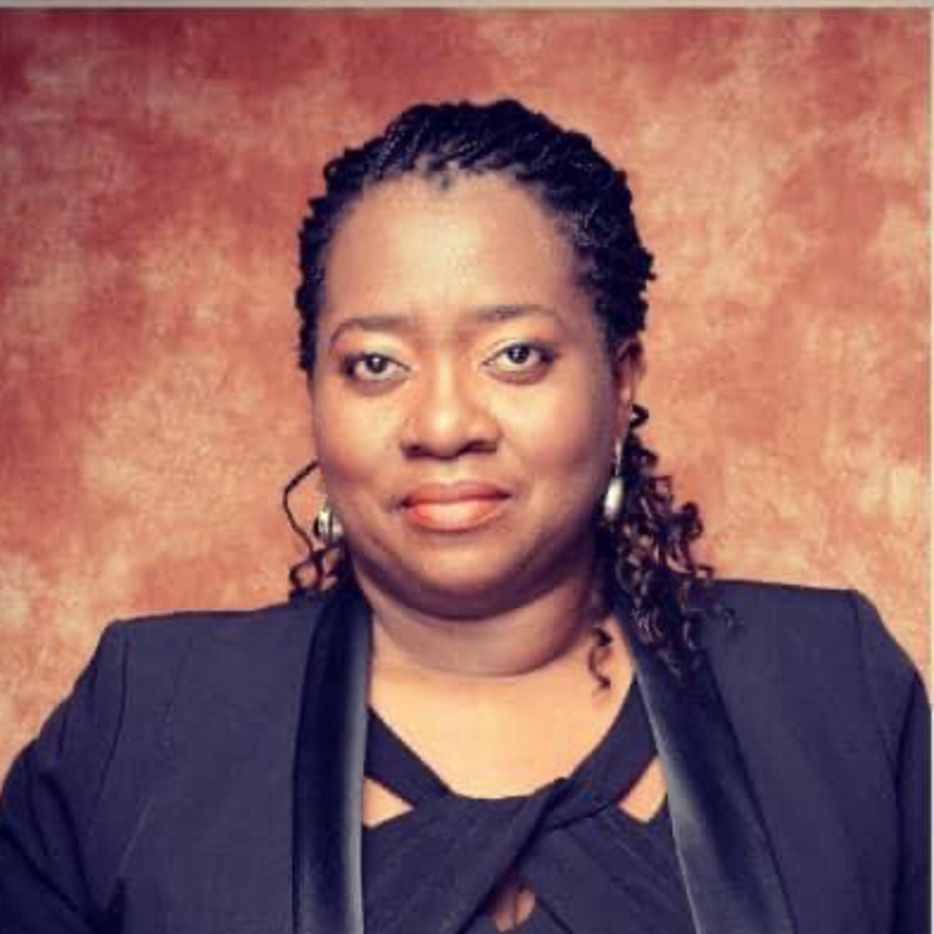Ma Sholz (Sola Abulu) Talks on Salt Talks! episode artwork