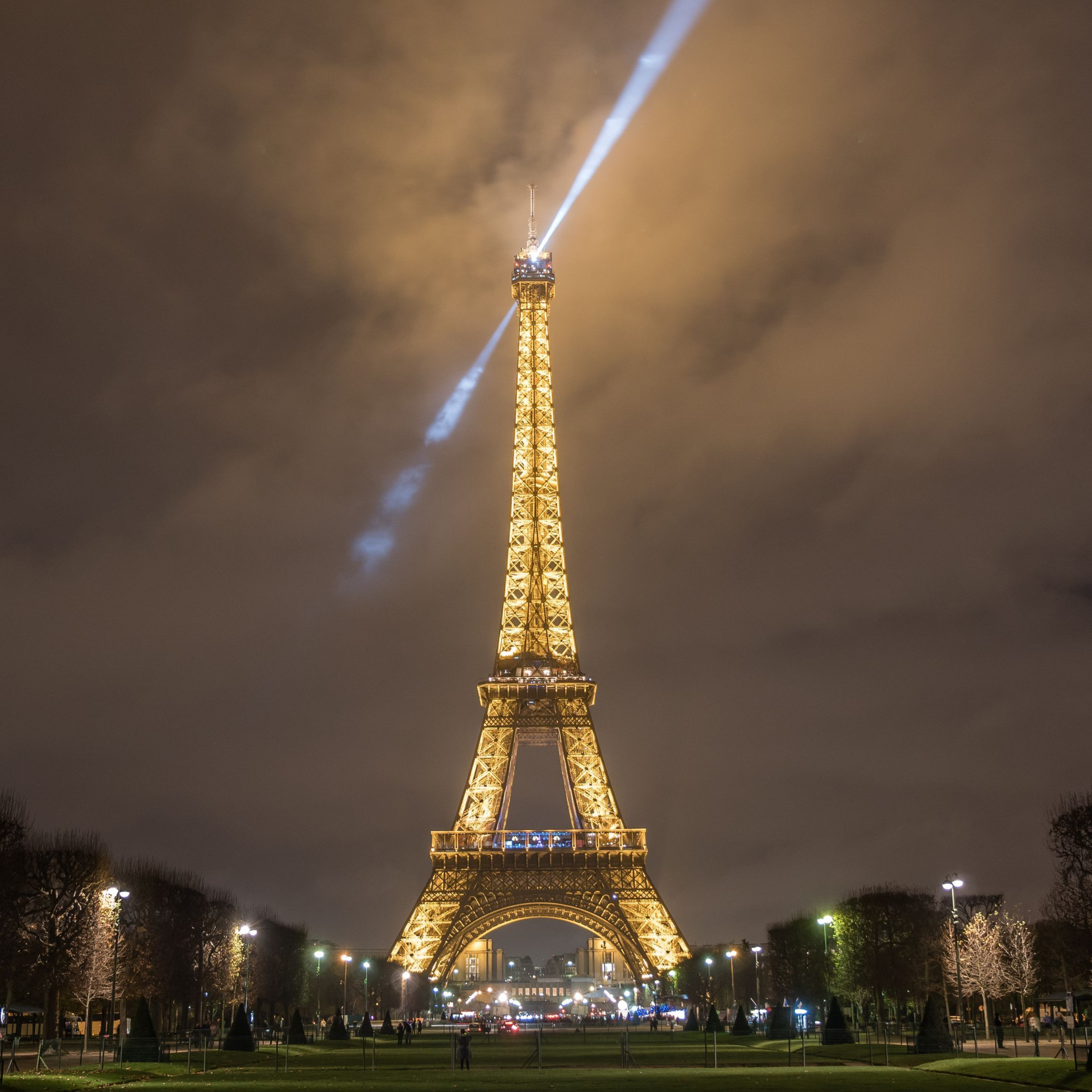 The Eiffel Tower episode artwork