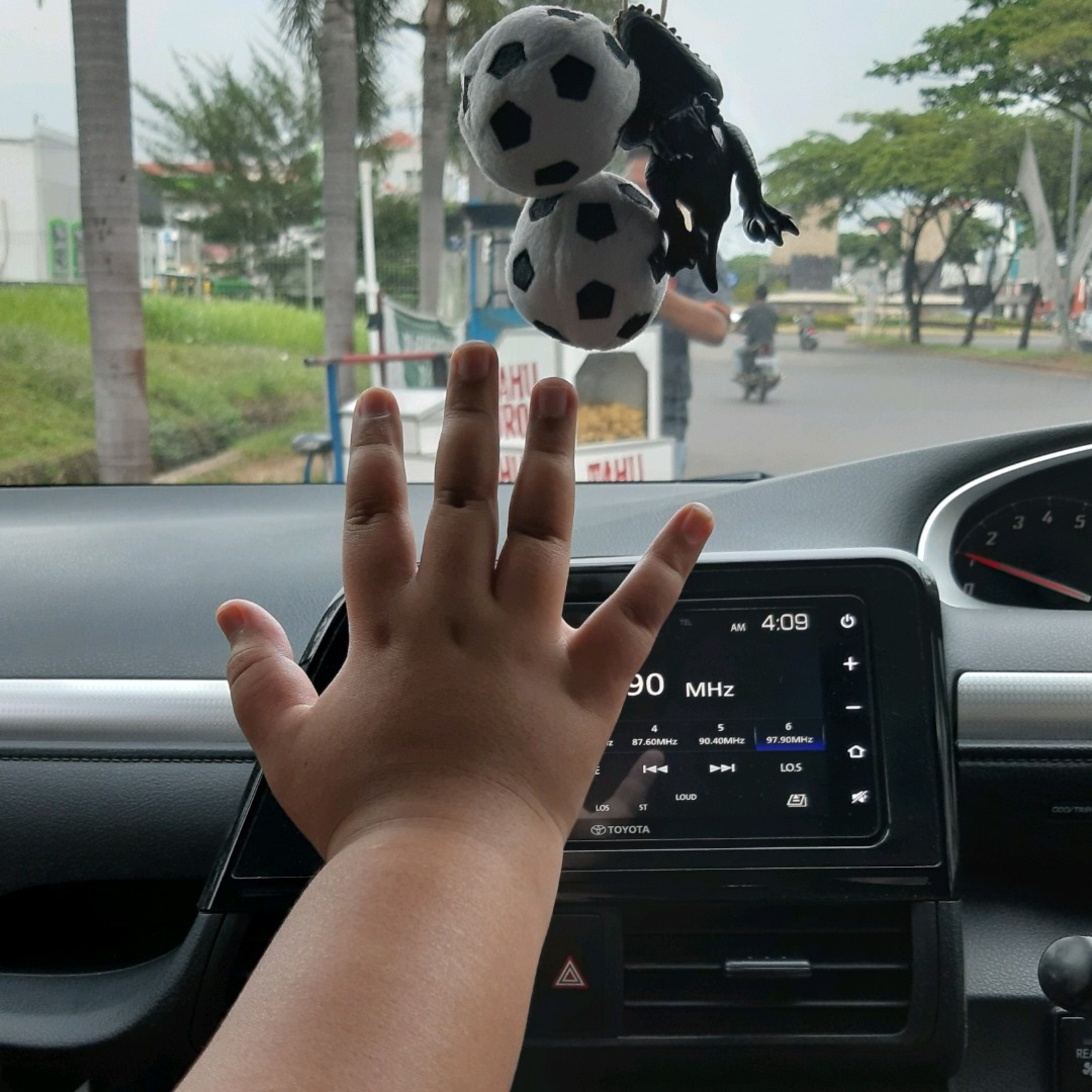 Cerita Anak Tunggal