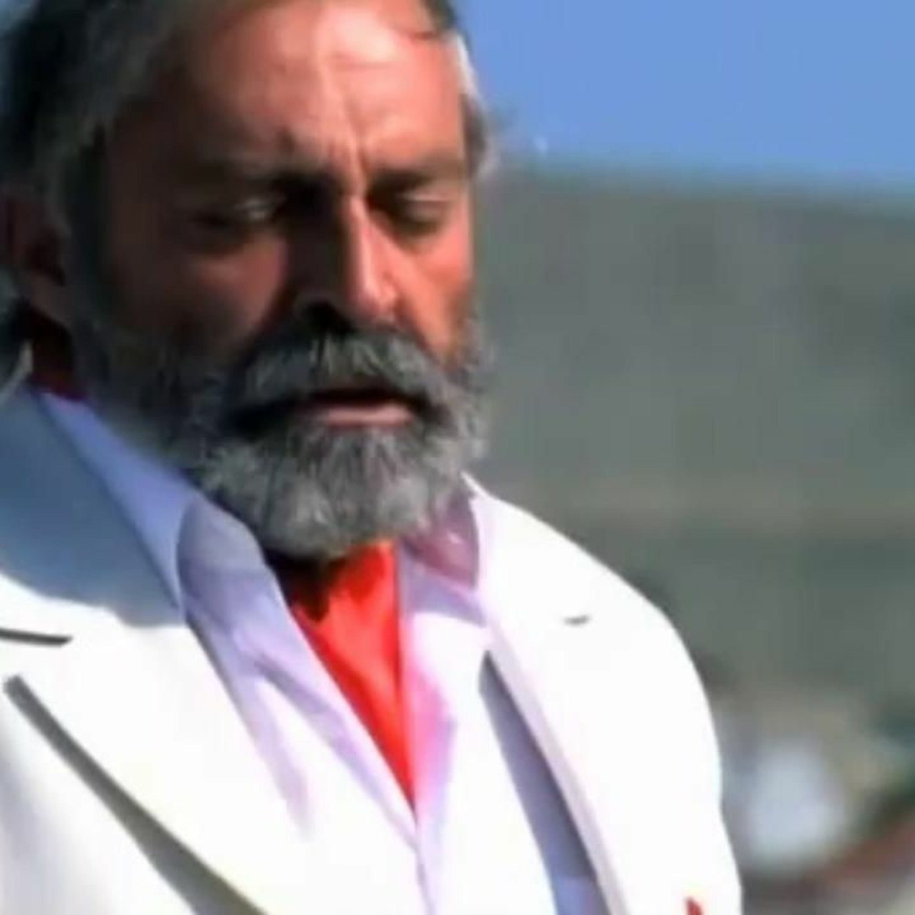 üzgün insanların dinlediği rakı tadında bir podcast