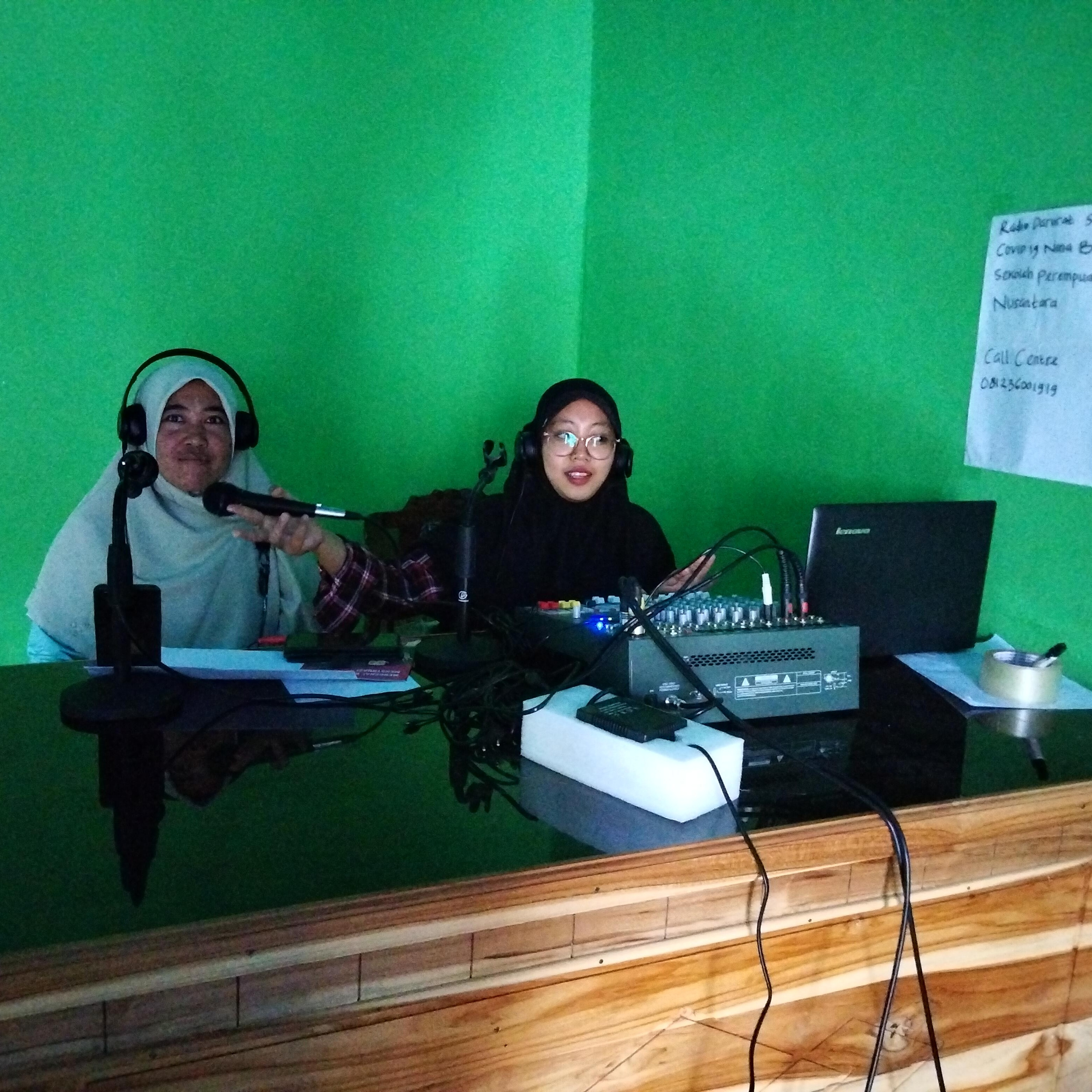 Radio Sekolah Perempuan Darurat Siaga Covid19 Nina Bayan